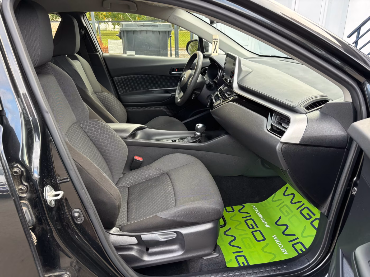 Toyota C-HR фото 19
