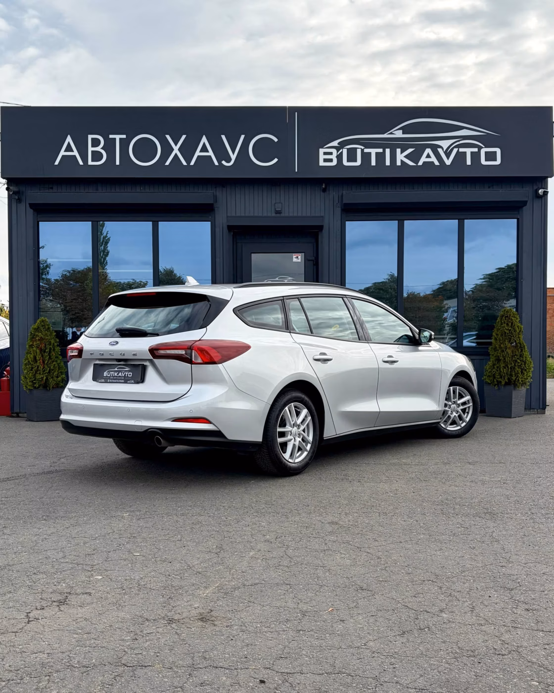 Ford Focus фото 7