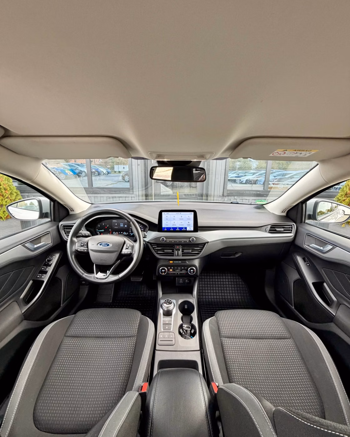 Ford Focus фото 9