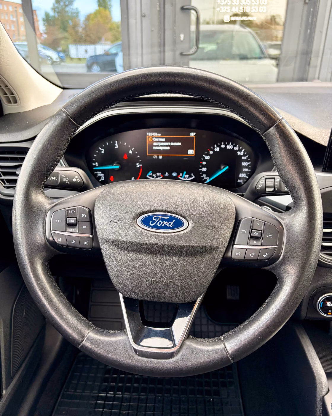 Ford Focus фото 11