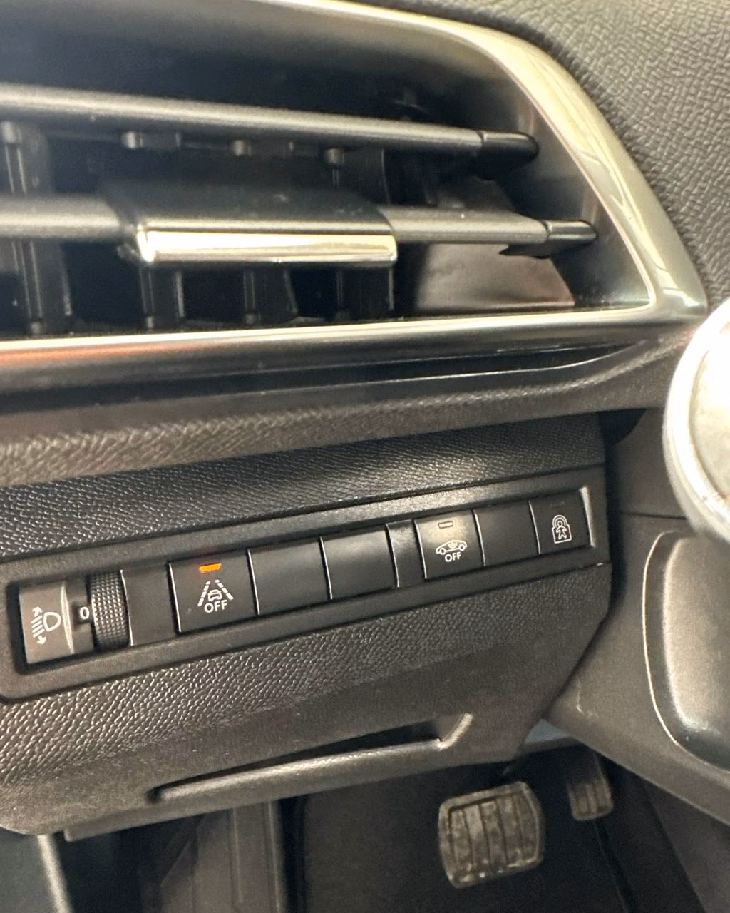Peugeot 5008 фото 12