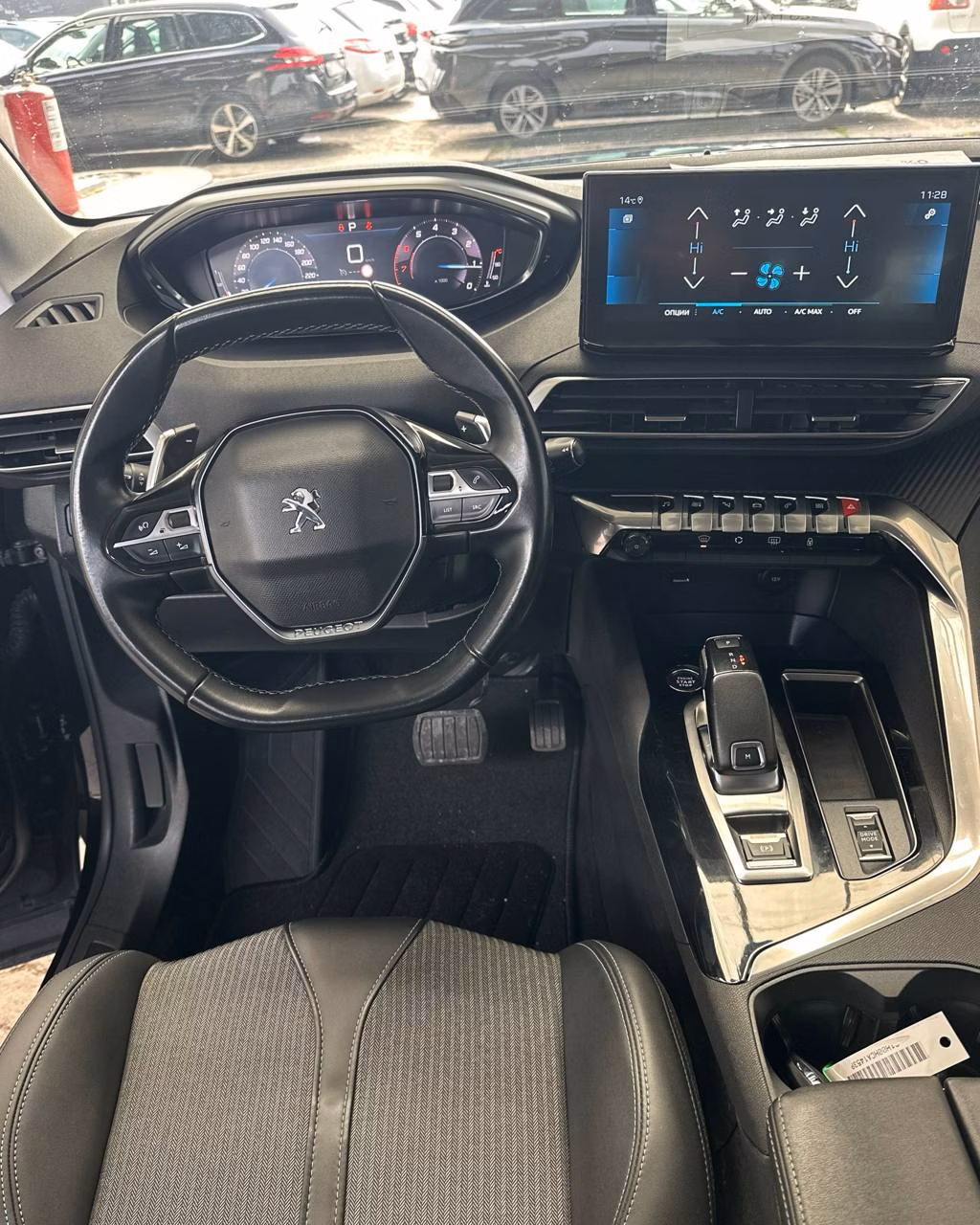 Peugeot 5008 фото 13