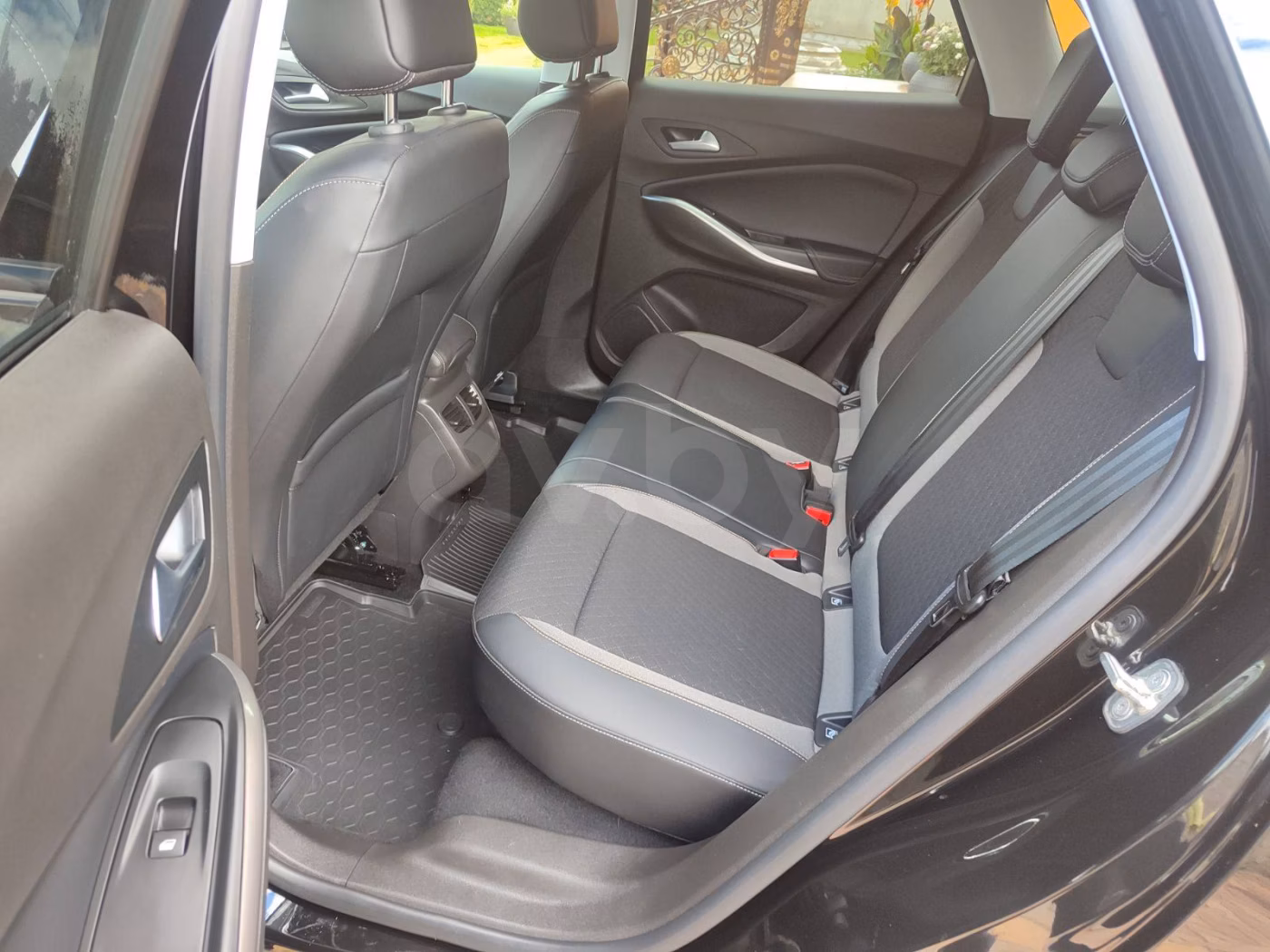 Opel Grandland X фото 20