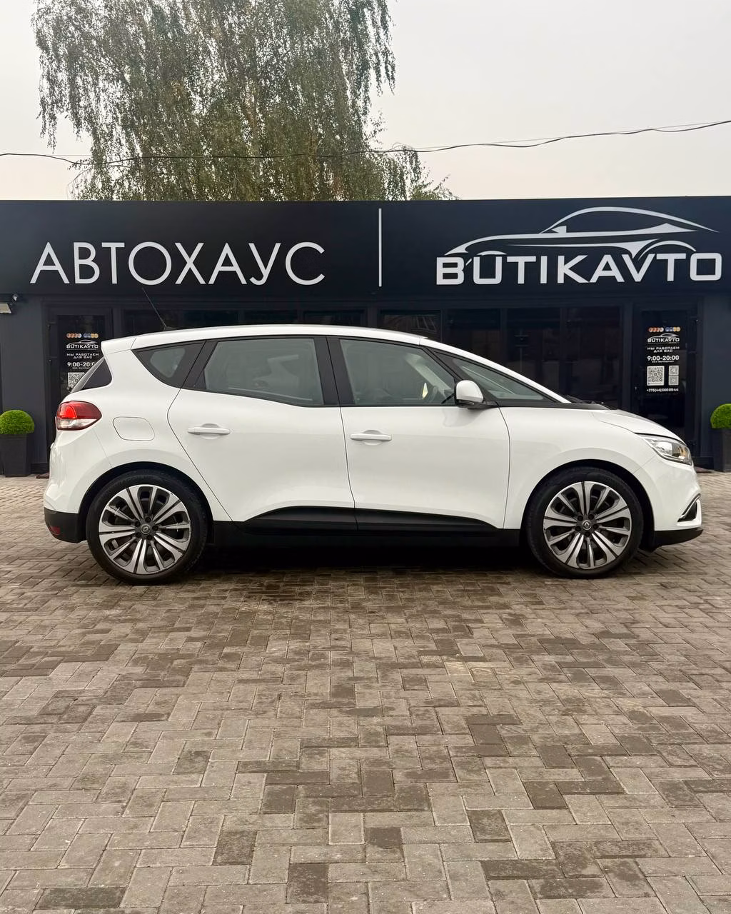 Renault Scenic фото 8