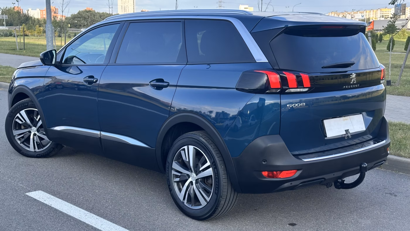 Peugeot 5008 фото 14