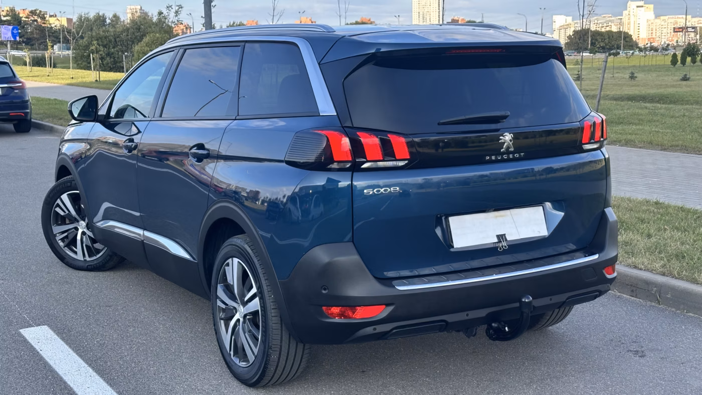 Peugeot 5008 фото 15