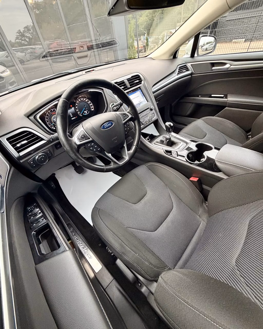 Ford Mondeo фото 10