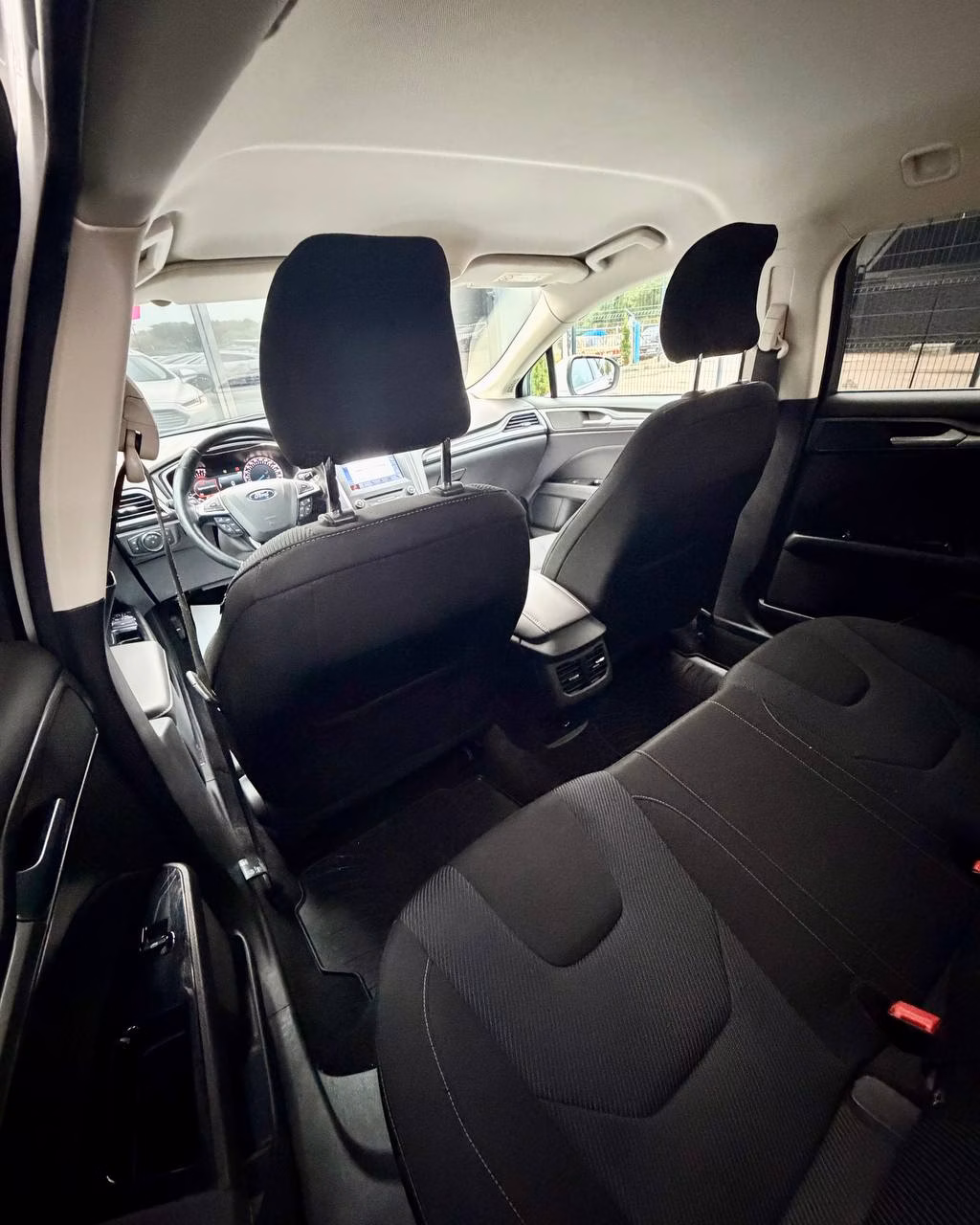 Ford Mondeo фото 11