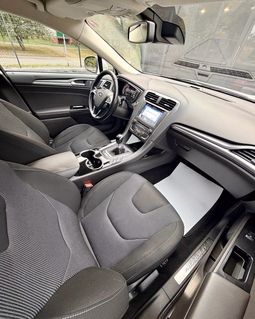 Ford Mondeo фото 14