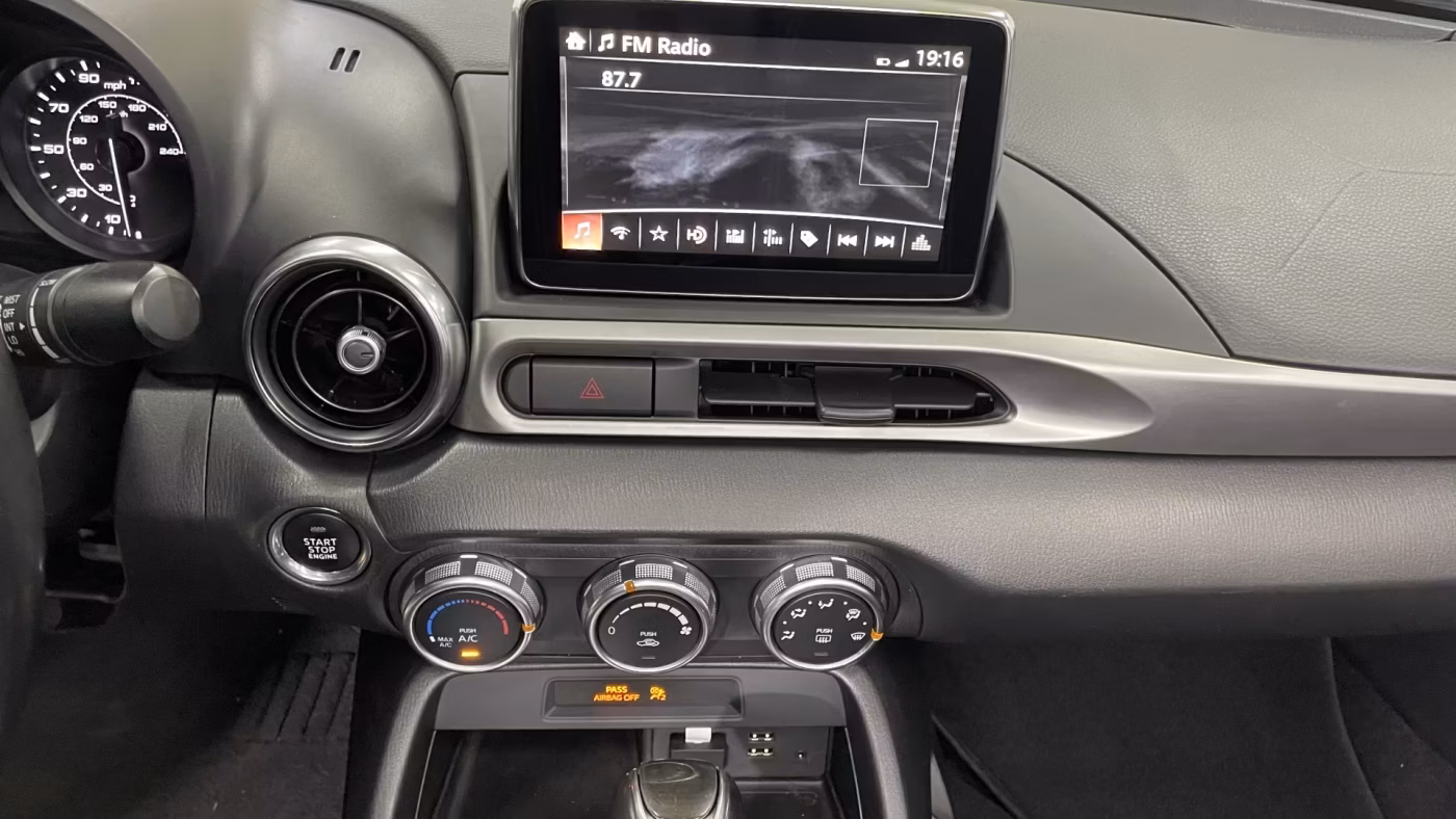 Fiat 124 Spider фото 20
