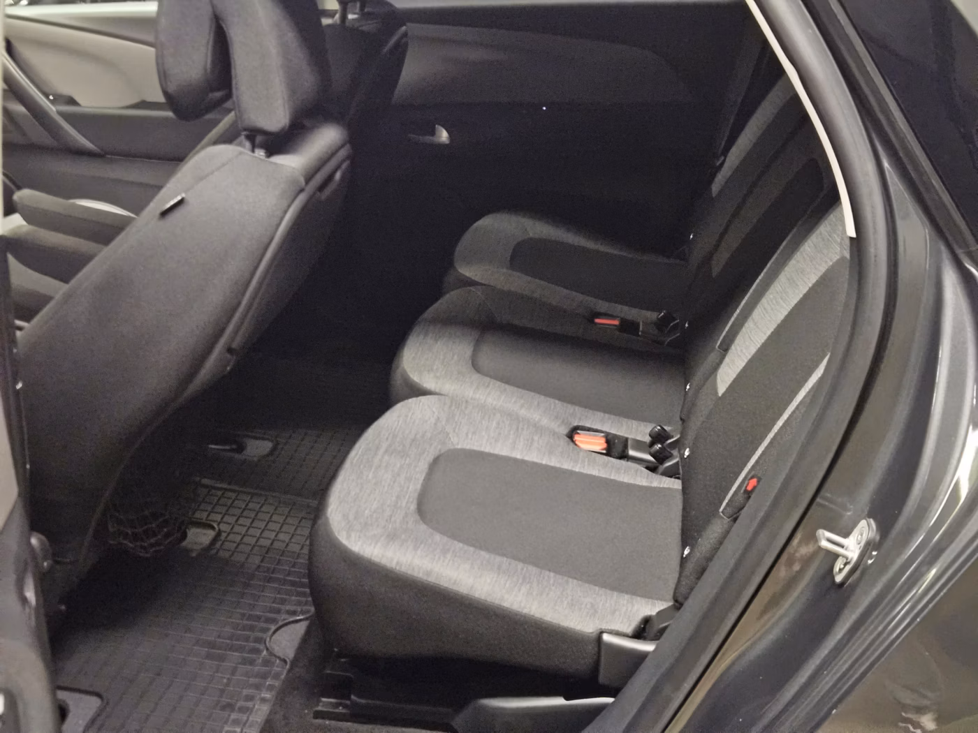 Citroen C4 Picasso фото 17