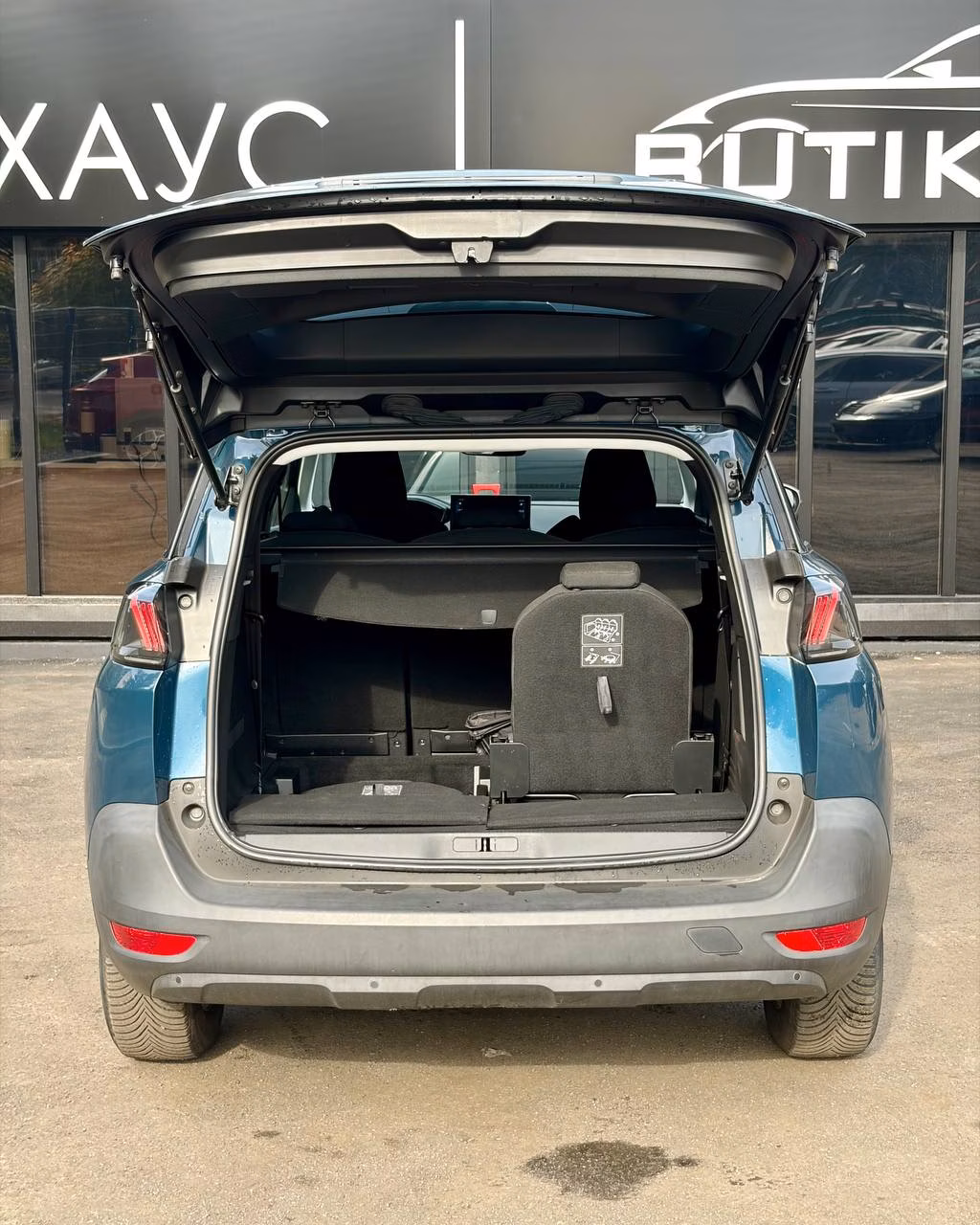 Peugeot 5008 фото 12