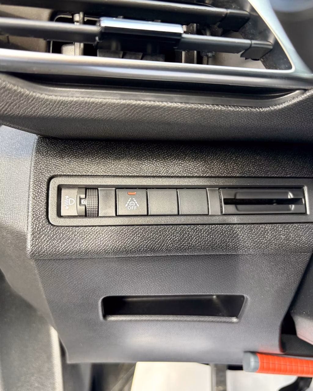 Peugeot 5008 фото 18