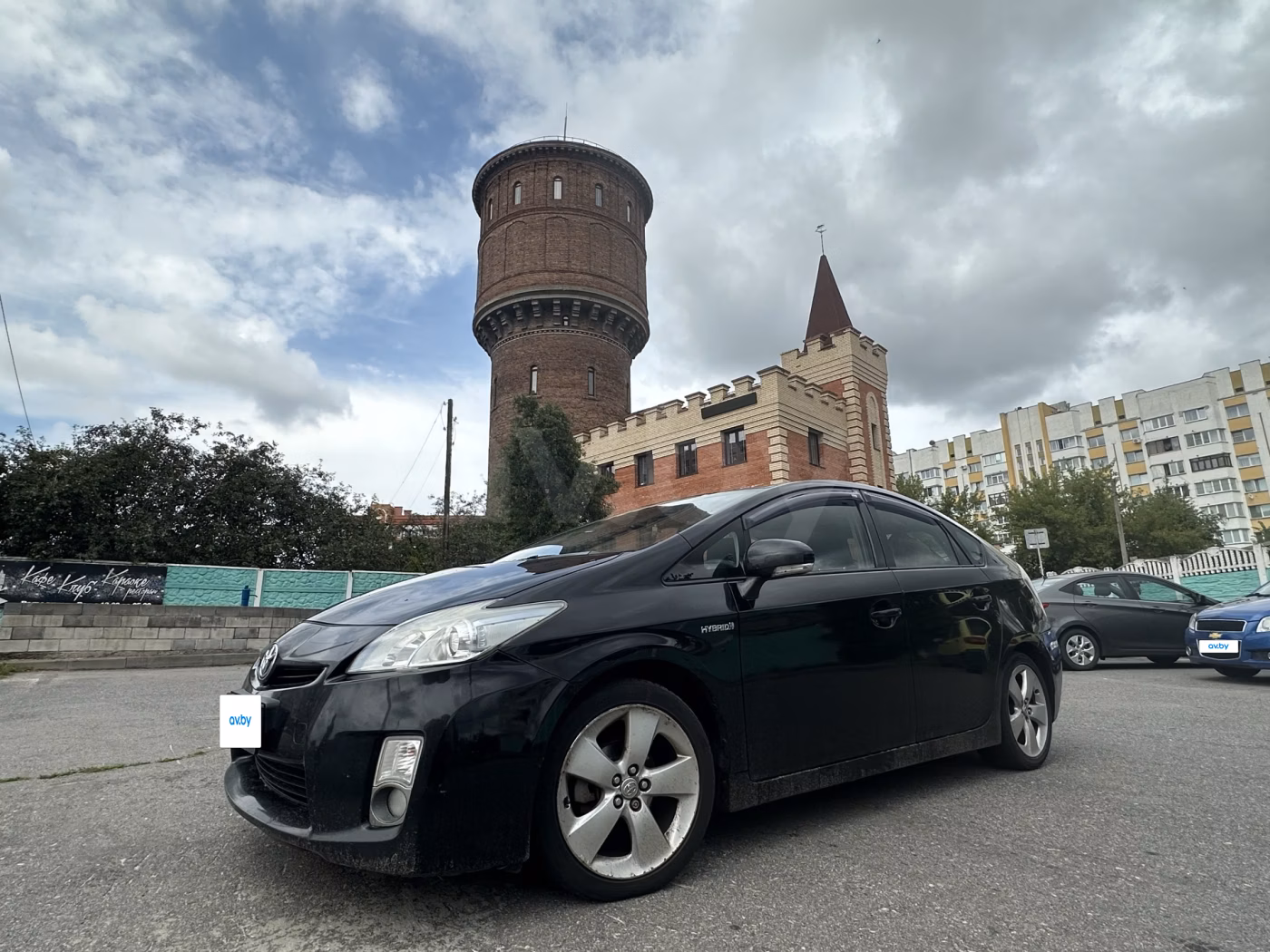Toyota Prius фото 2