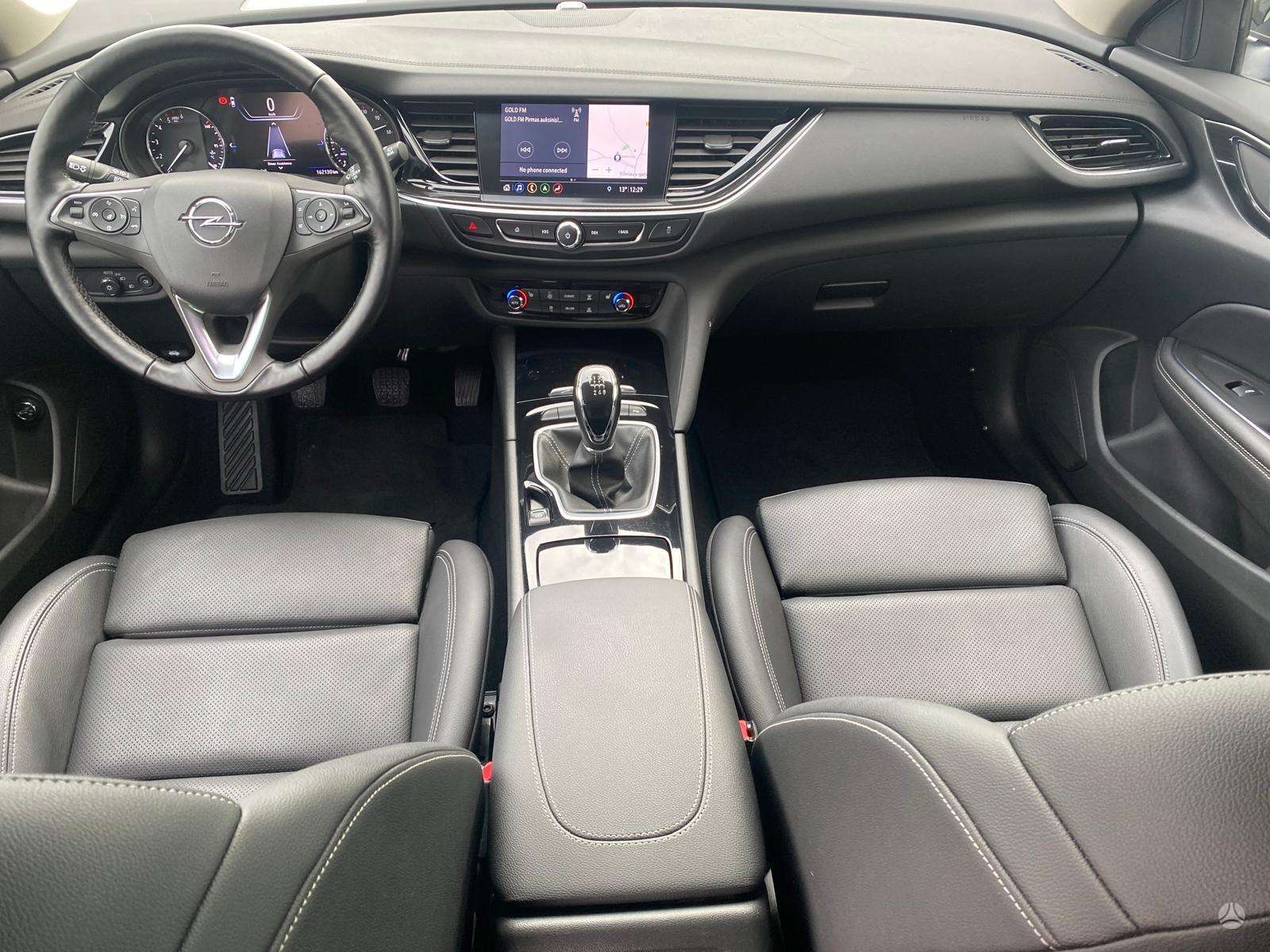 Opel Insignia фото 11