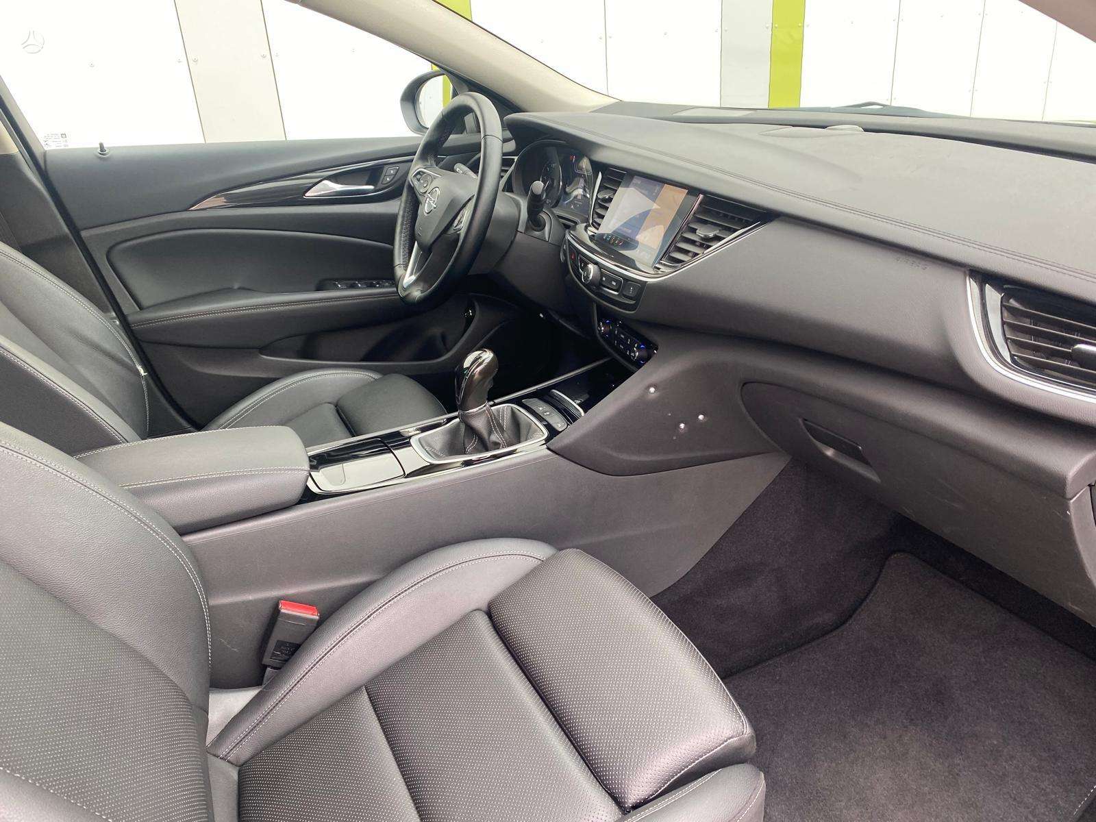 Opel Insignia фото 19