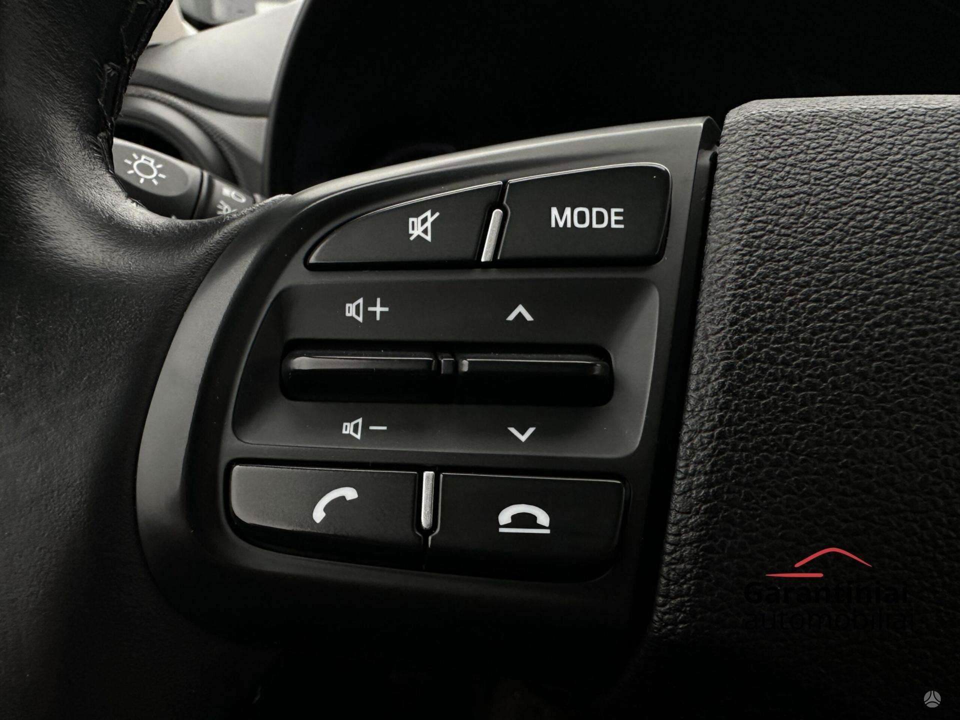 Hyundai i10 фото 10