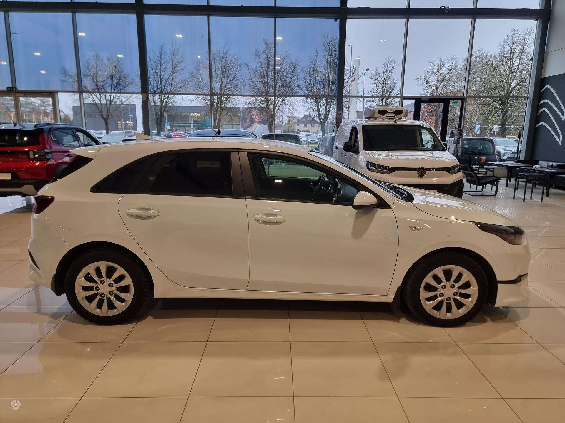 Kia Ceed фото 4