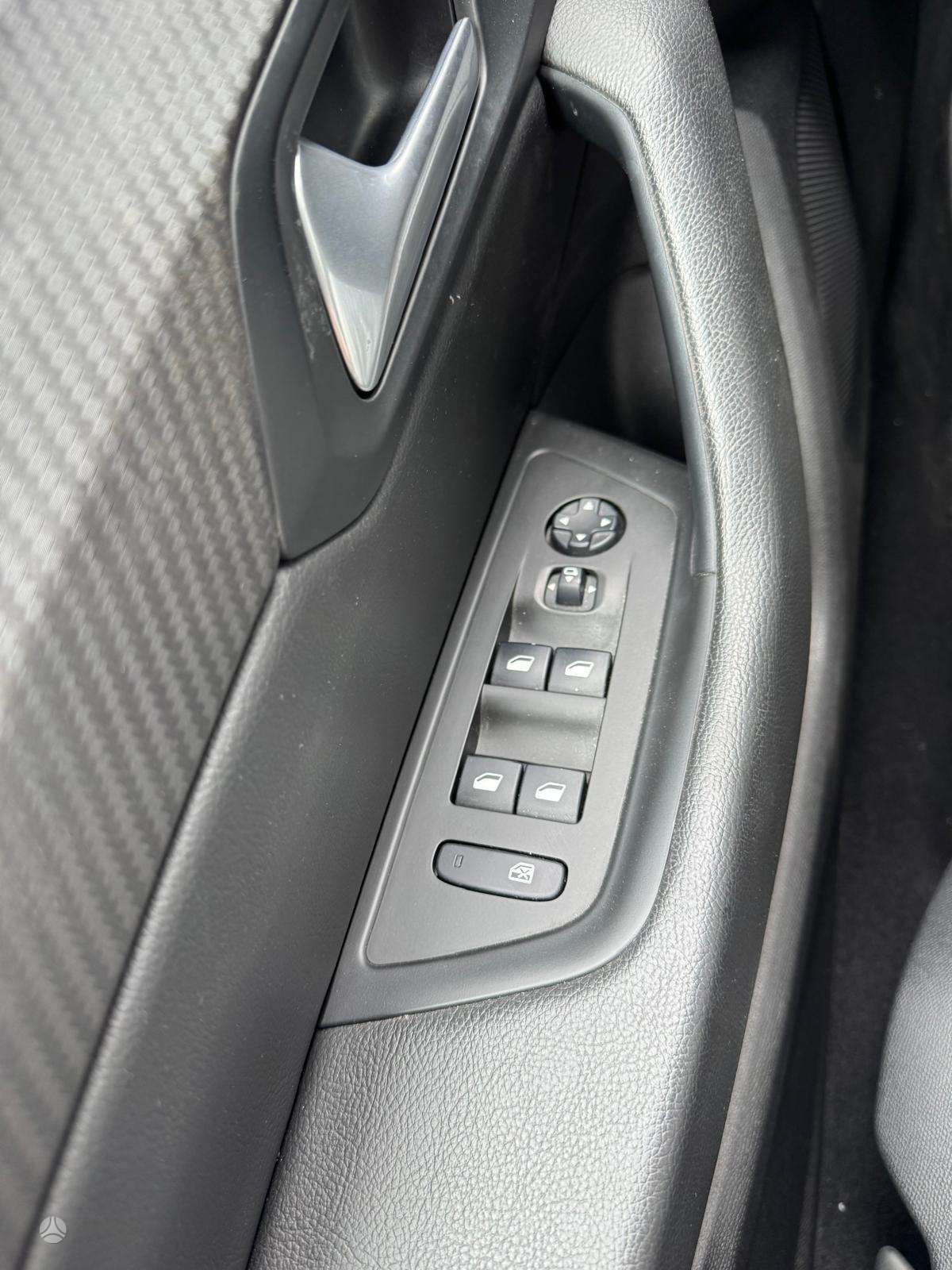 Peugeot 508 фото 14