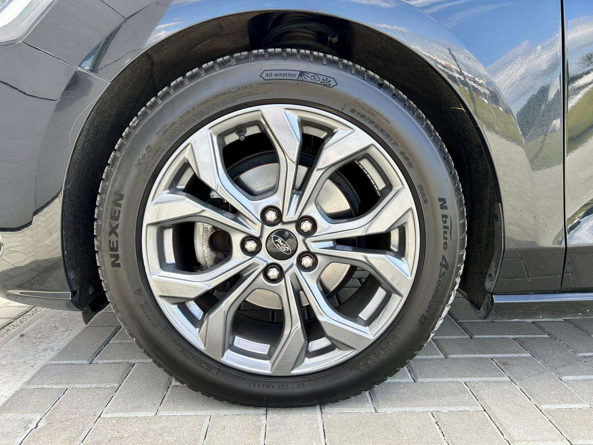 Ford Focus фото 8