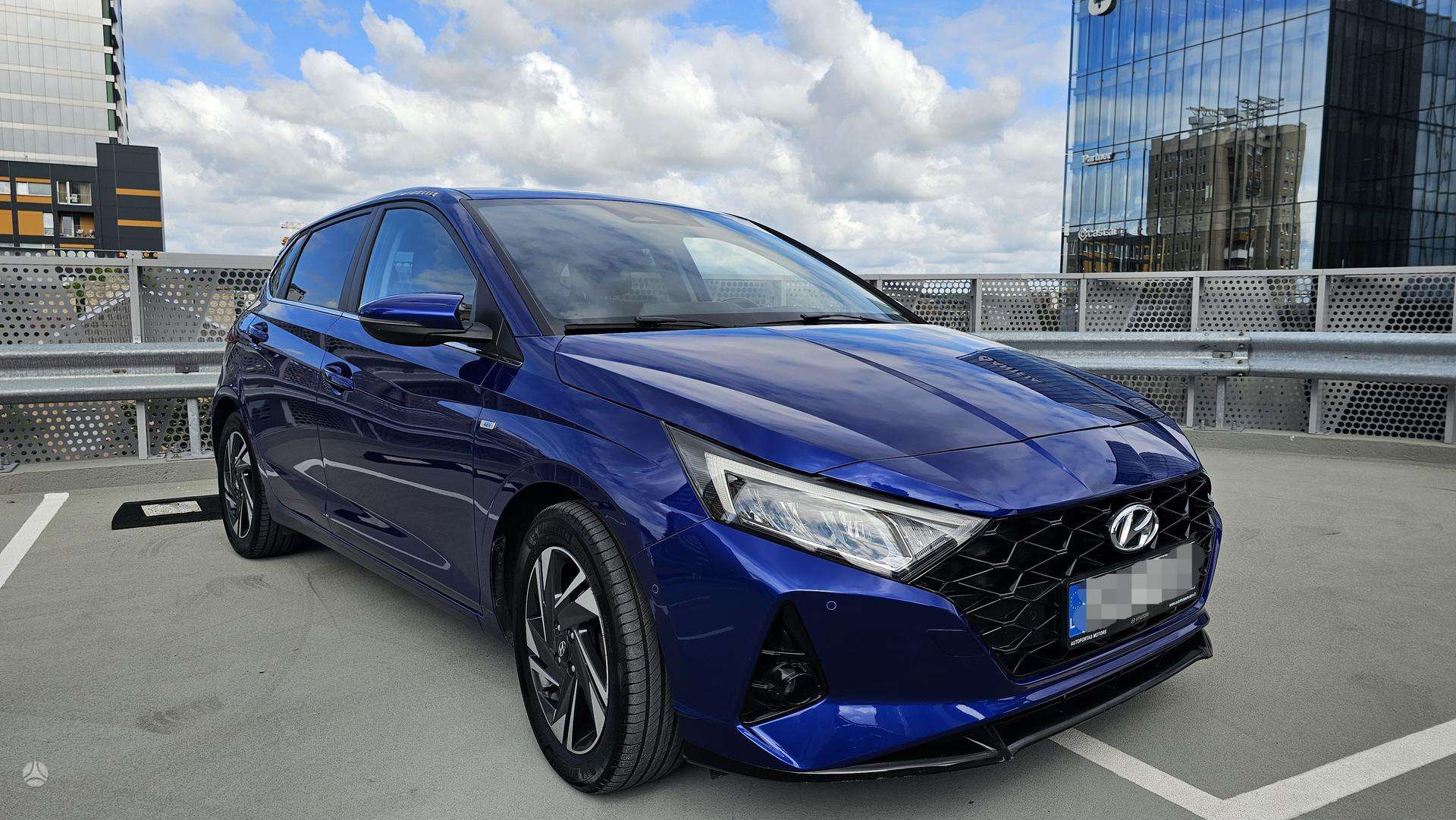 Hyundai i20 фото 2