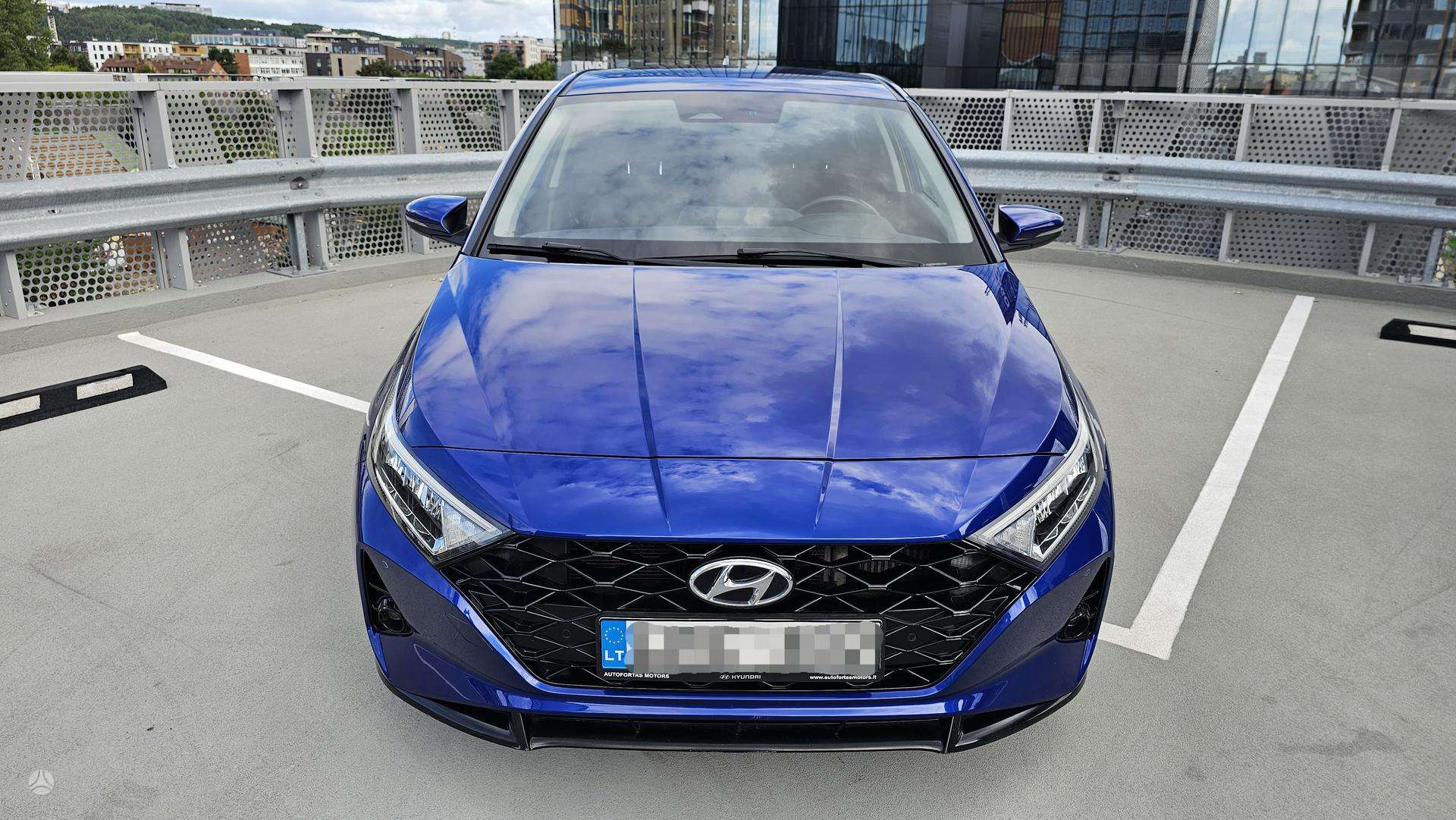 Hyundai i20 фото 3