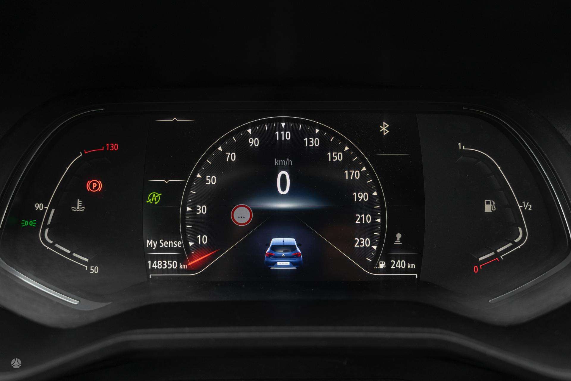 Renault Clio фото 21