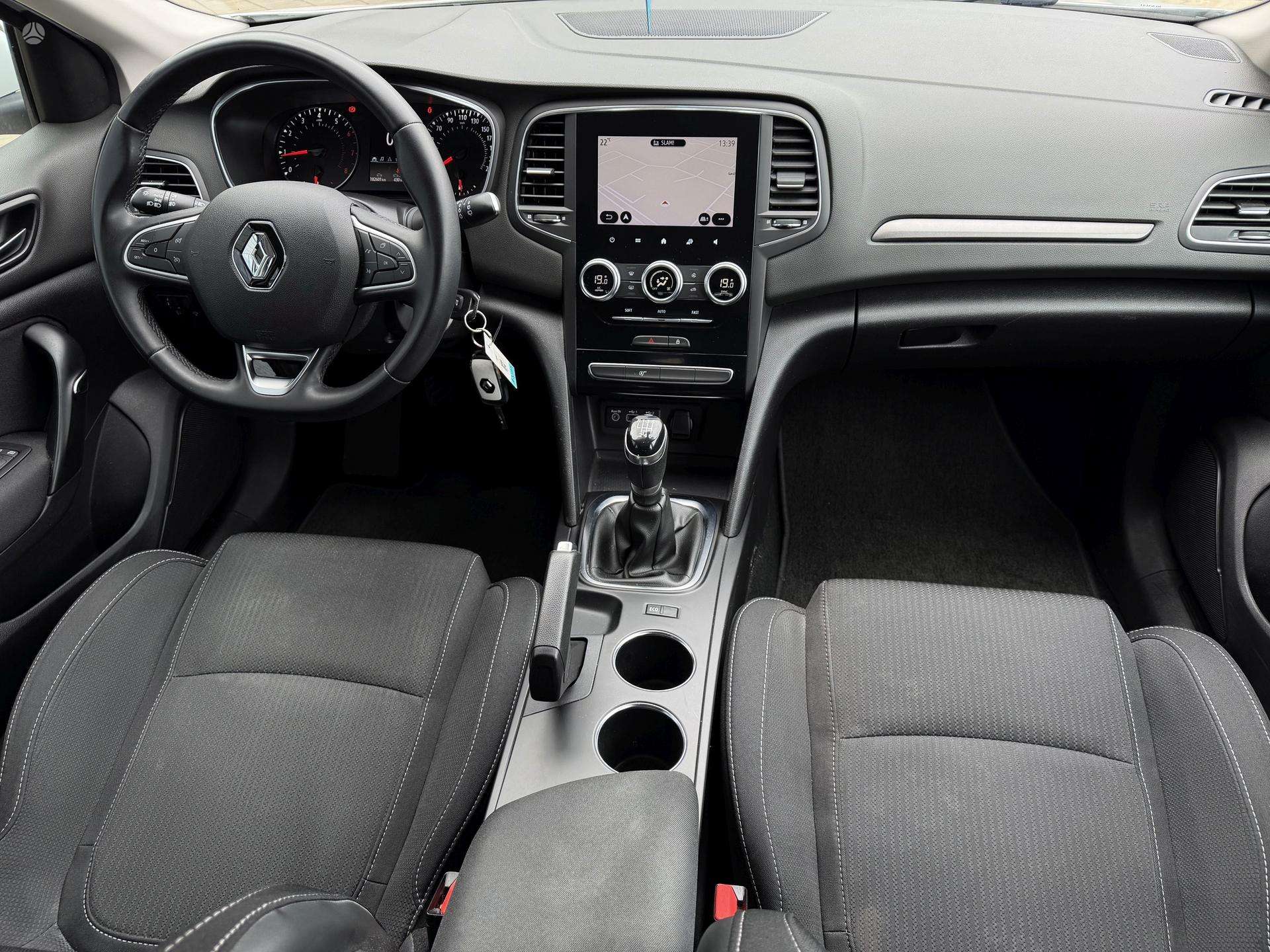 Renault Megane фото 8