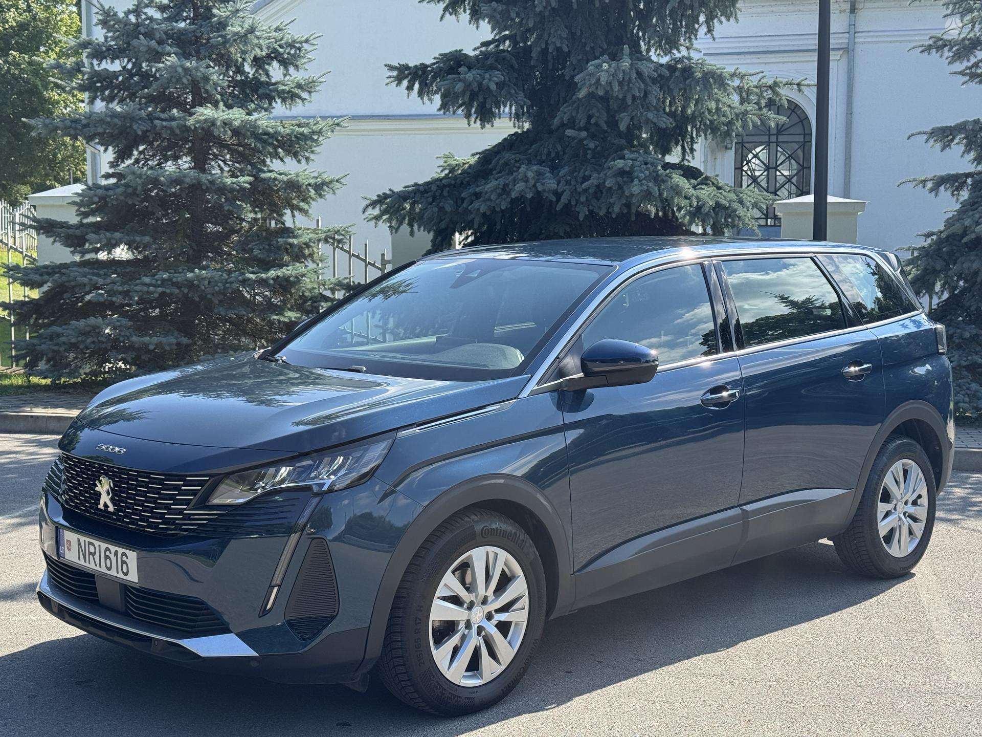 Peugeot 5008