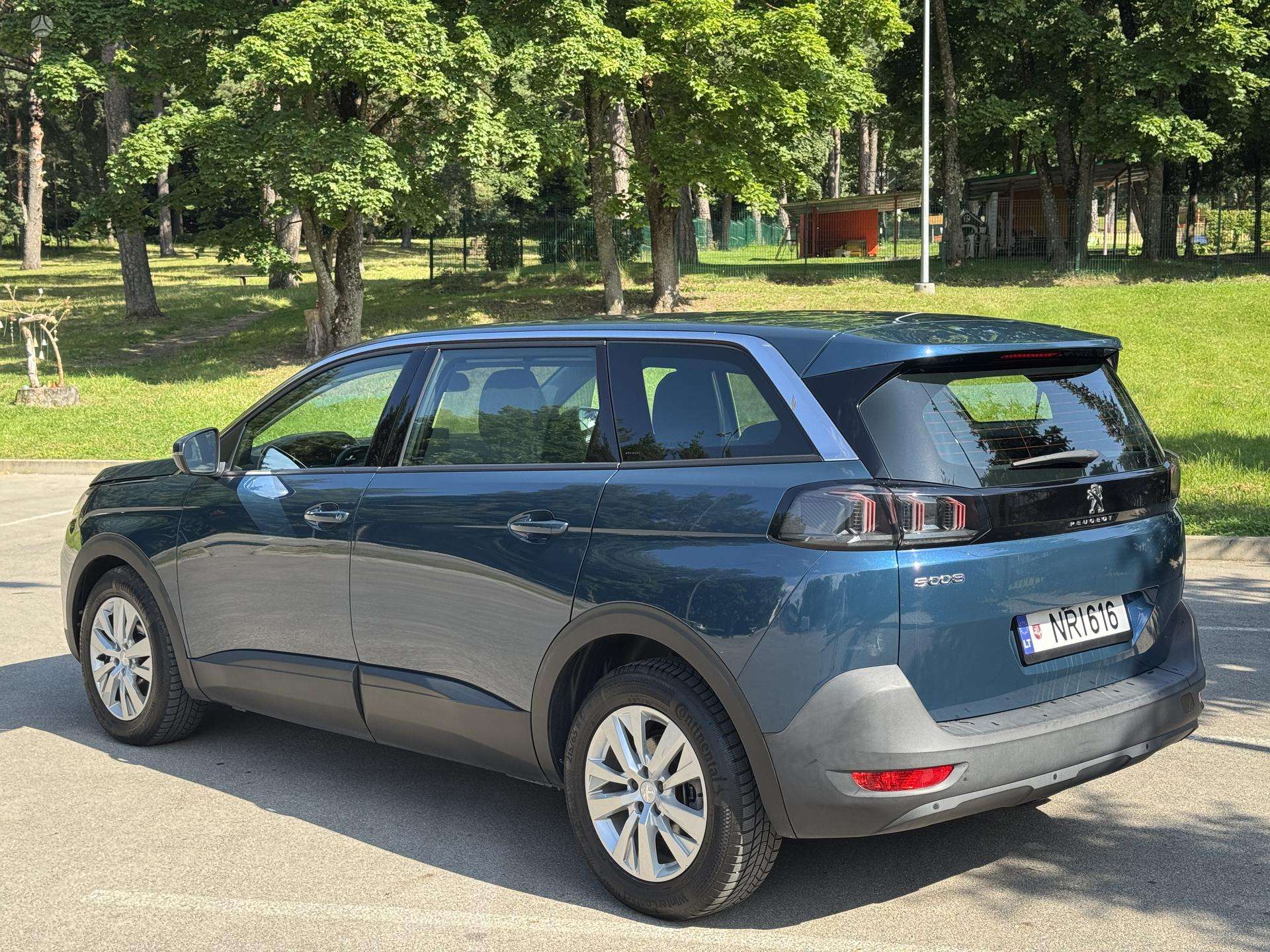 Peugeot 5008 фото 3