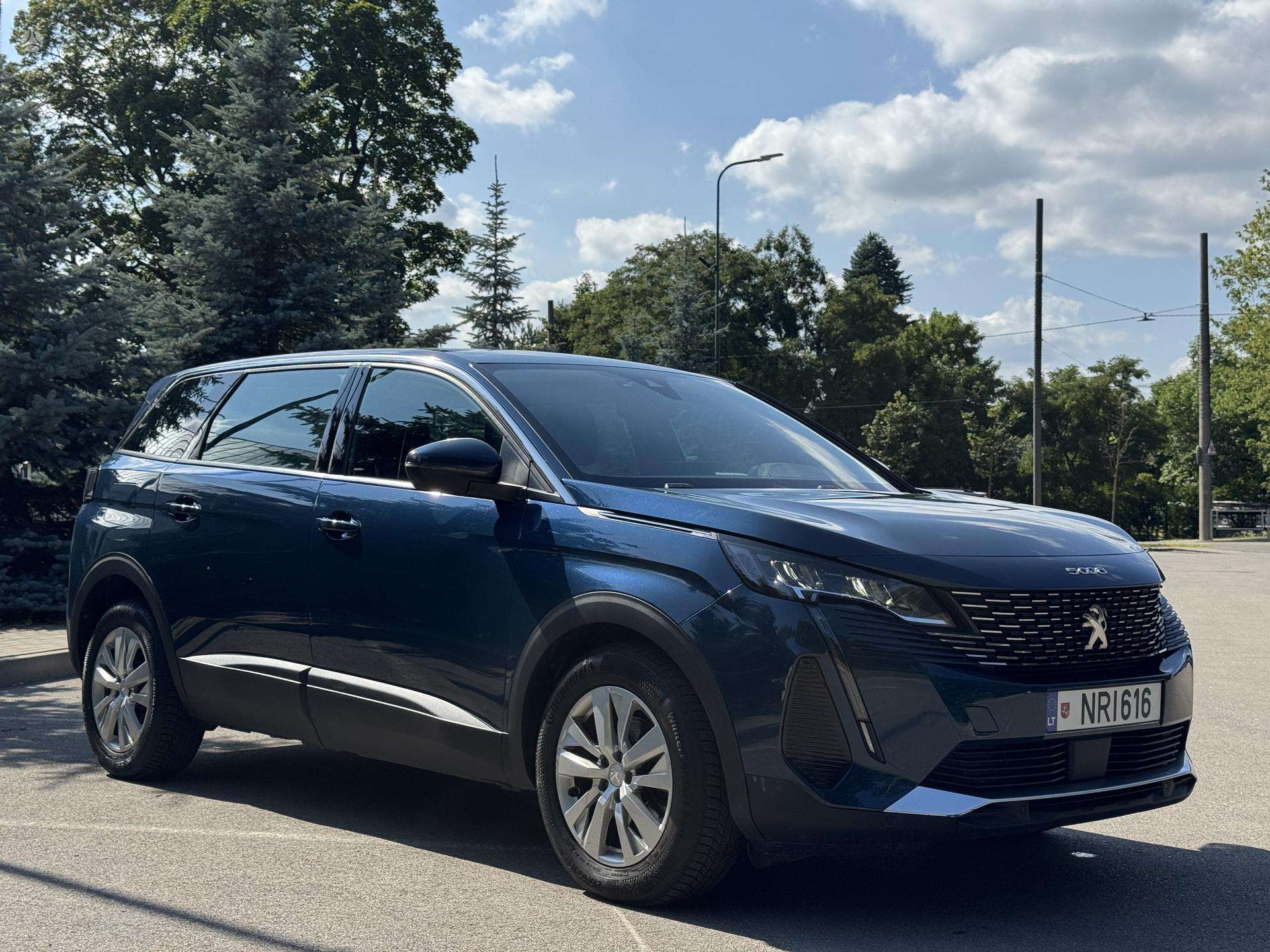 Peugeot 5008 фото 7