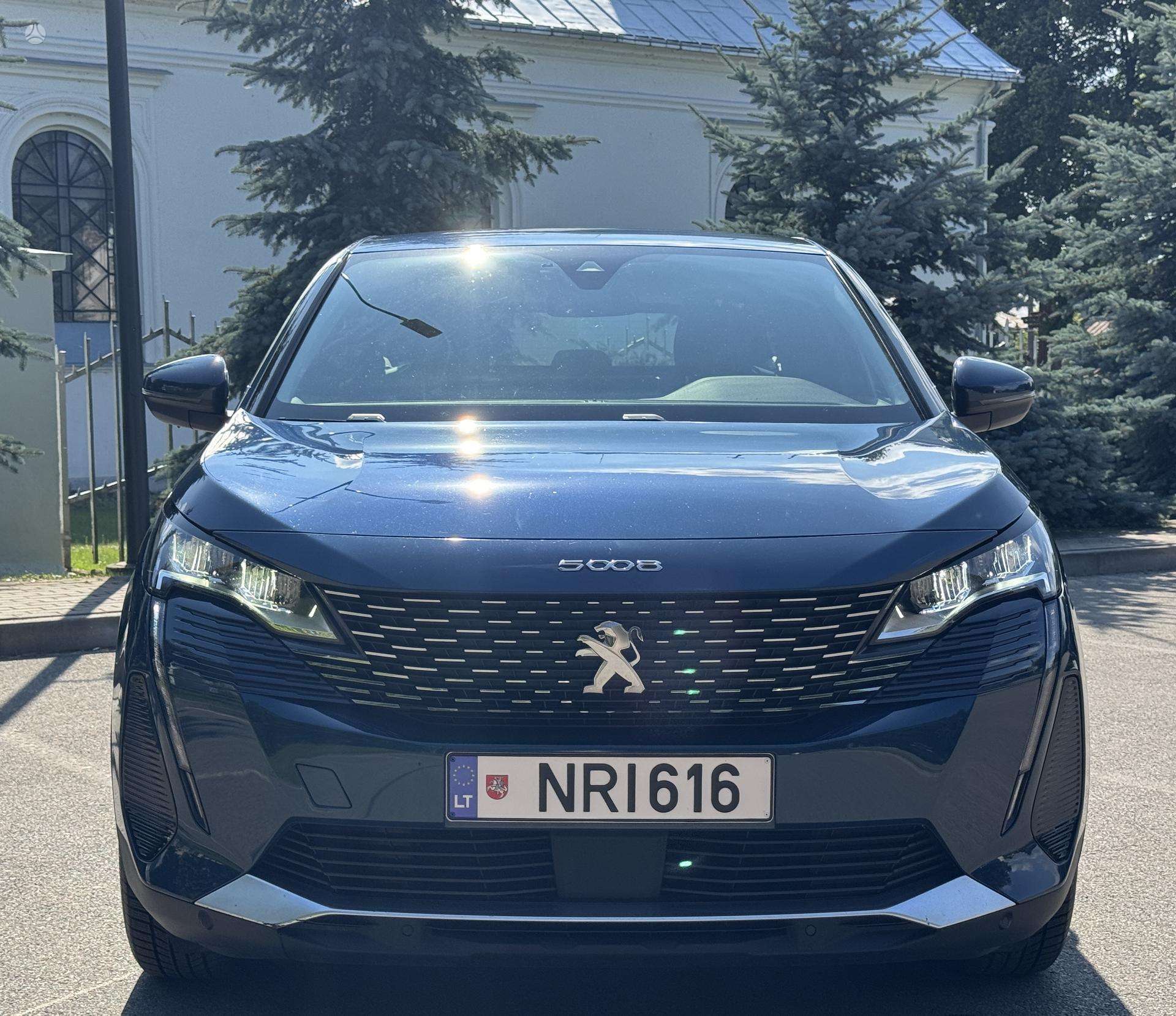Peugeot 5008 фото 8