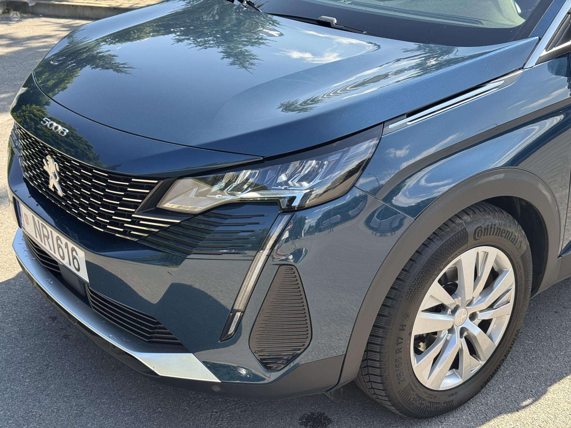 Peugeot 5008 фото 11
