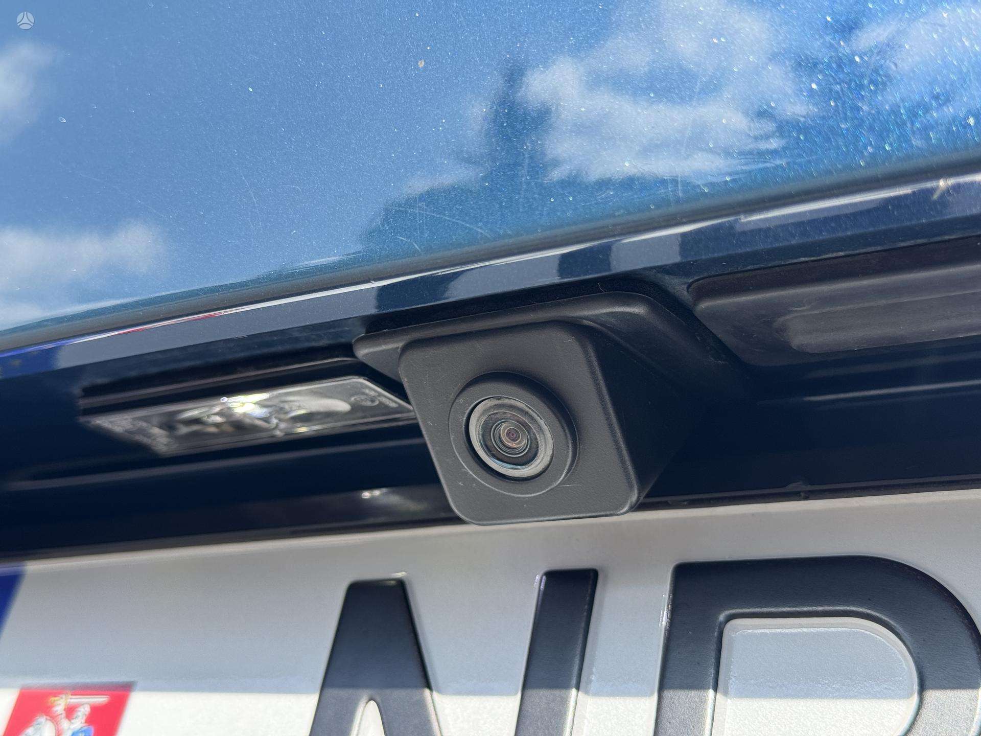 Peugeot 5008 фото 13