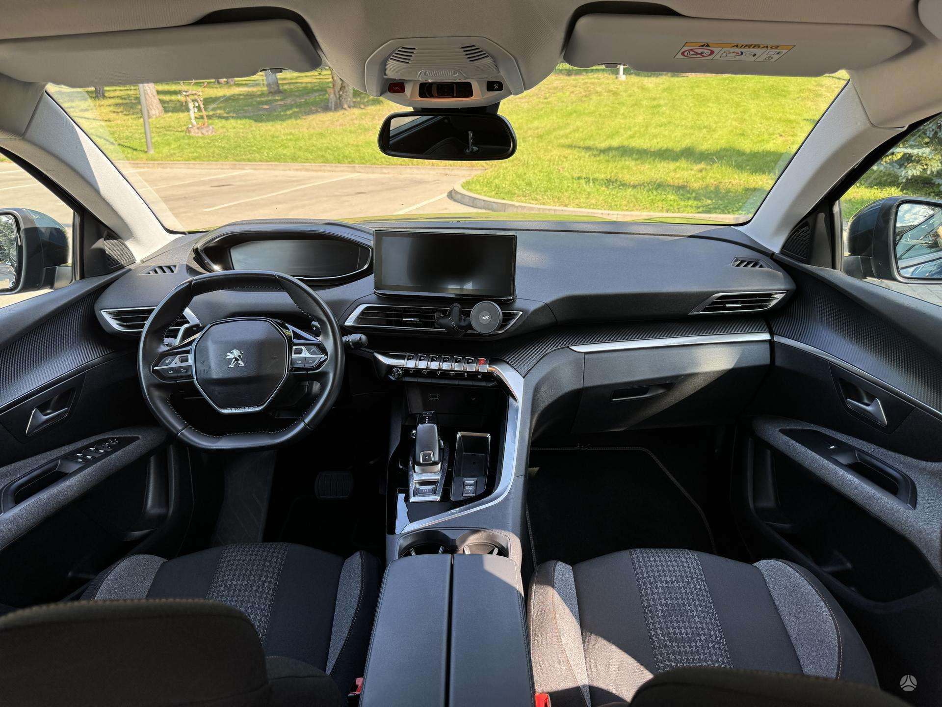 Peugeot 5008 фото 18
