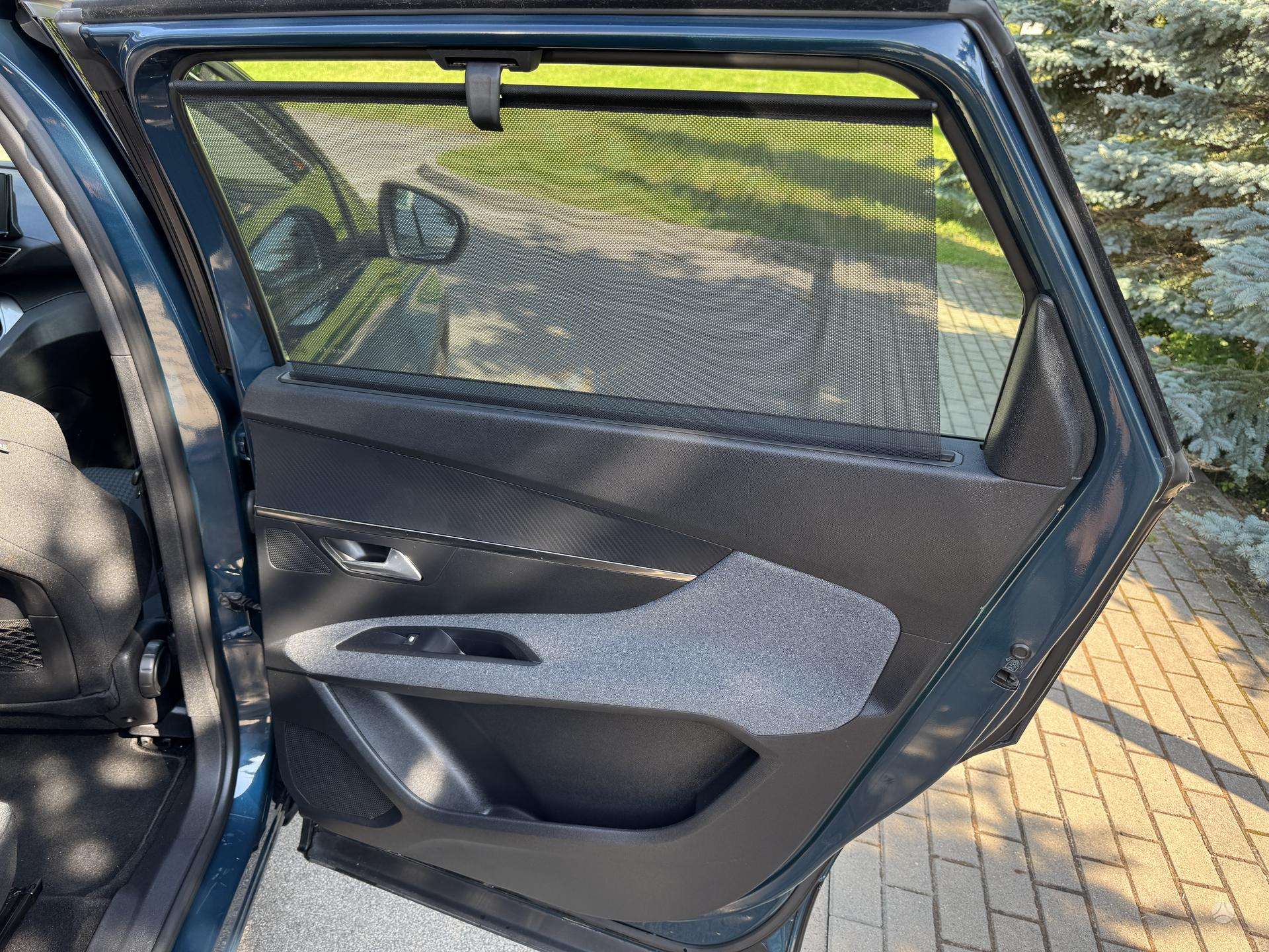 Peugeot 5008 фото 38