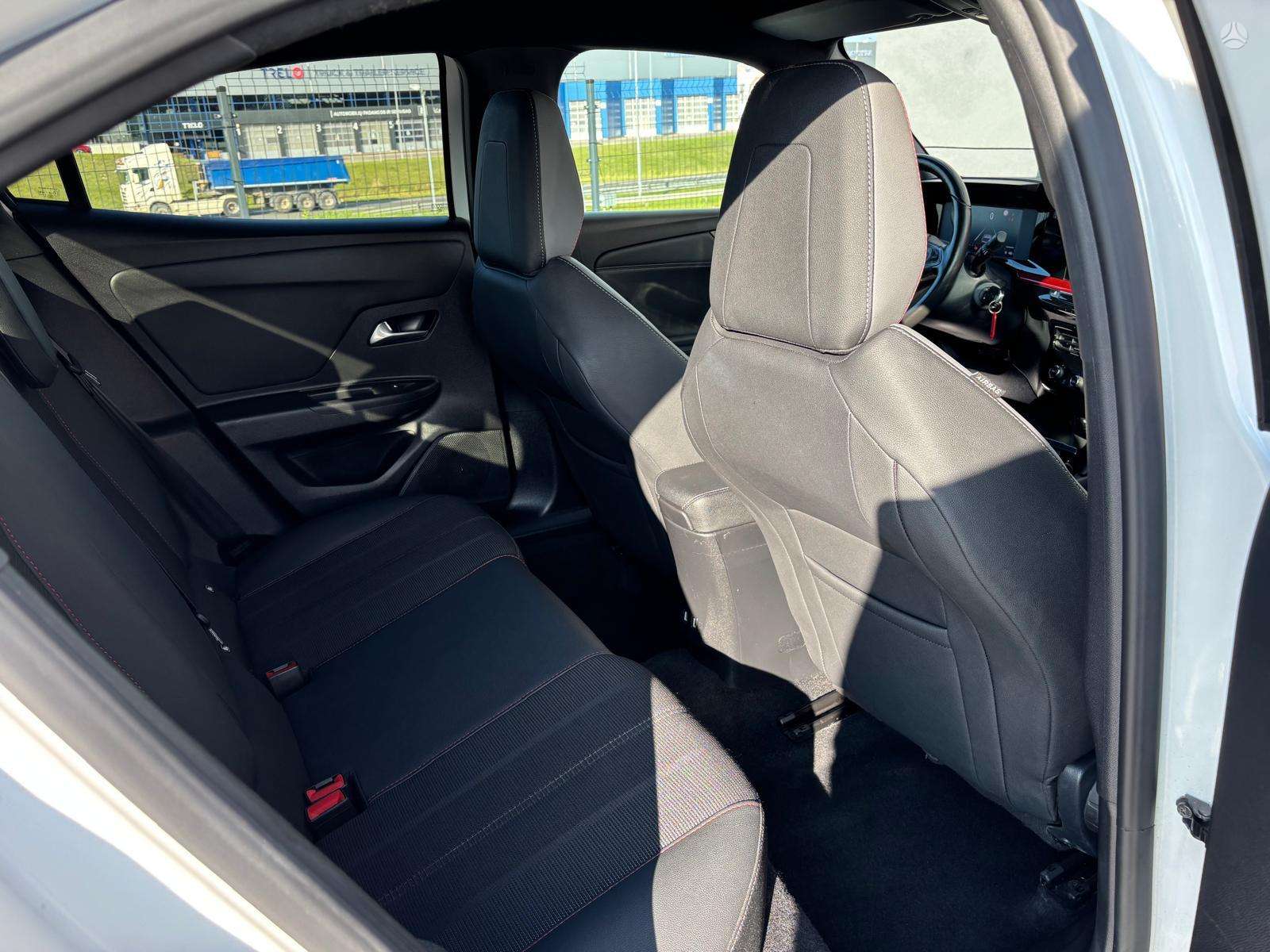 Opel Mokka фото 6