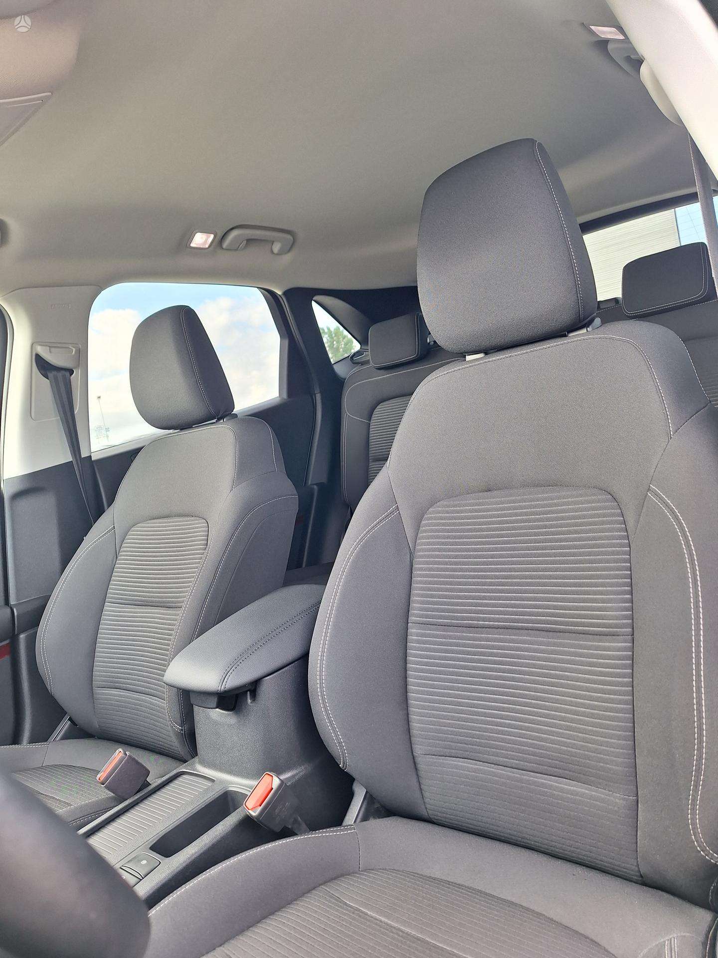 Ford Kuga фото 15