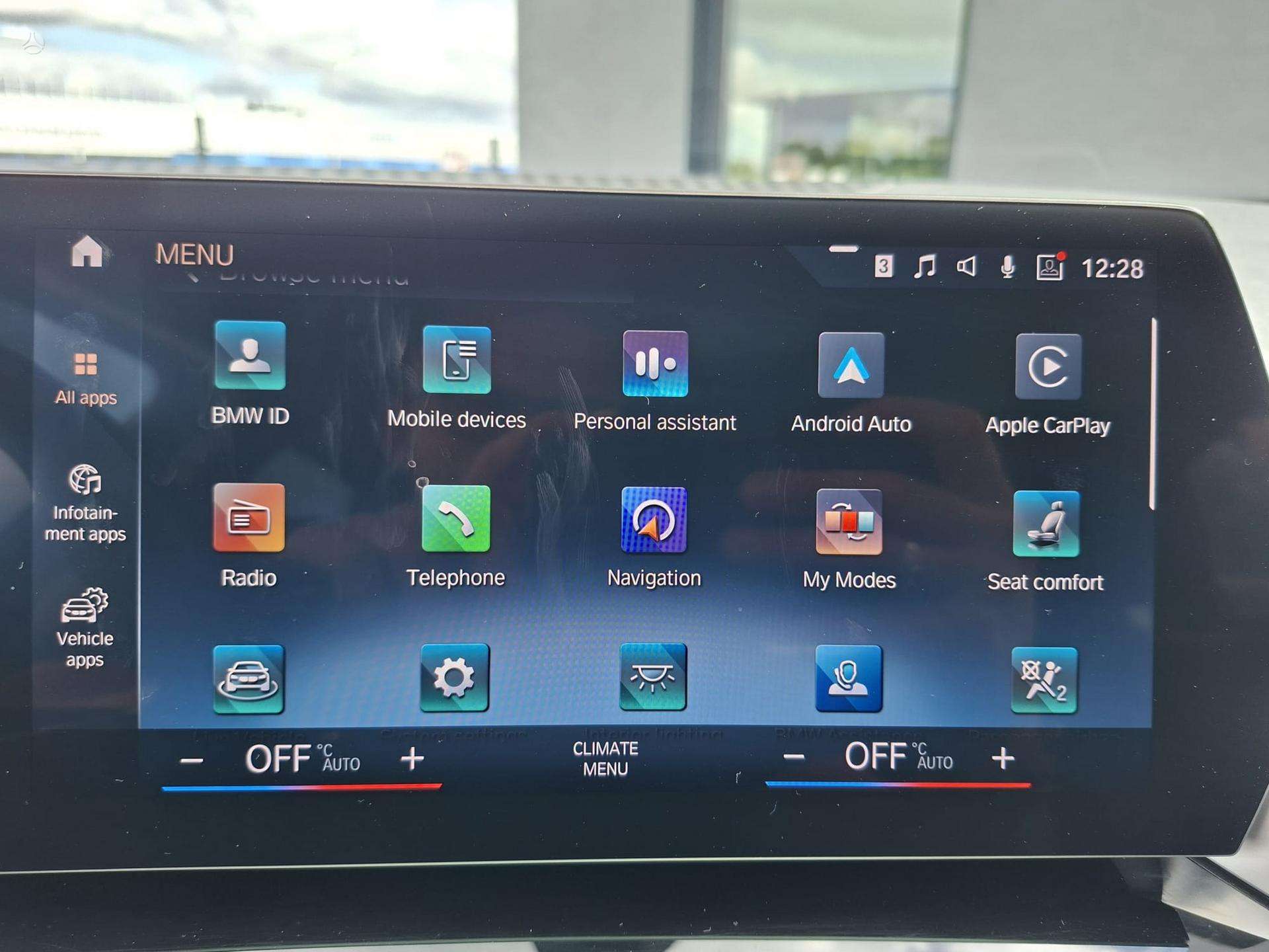 BMW 218 Active Tourer фото 14