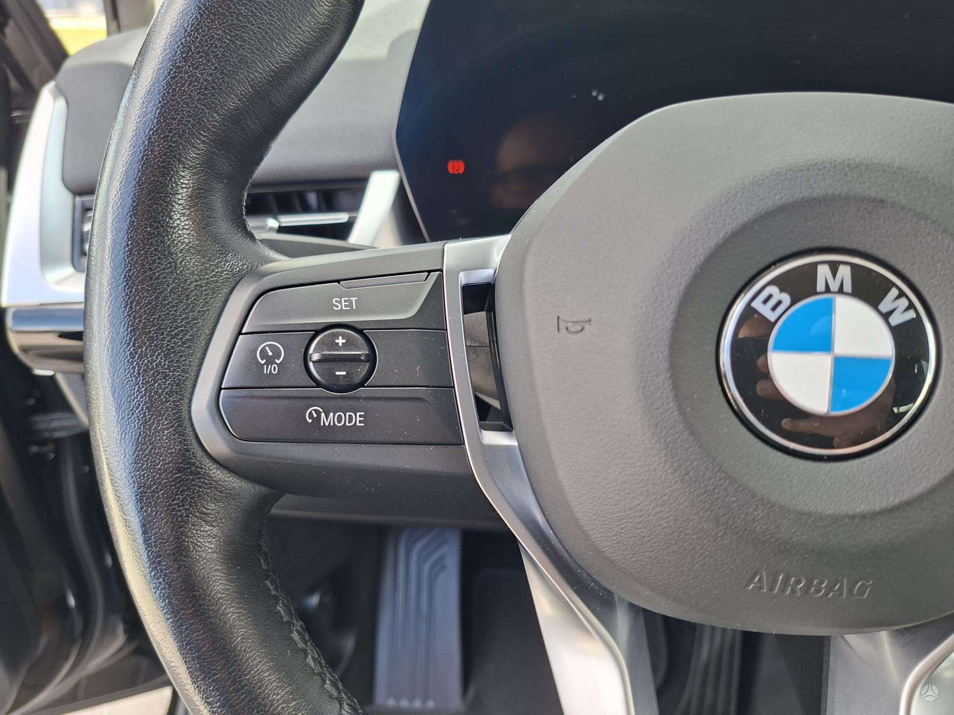 BMW 218 Active Tourer фото 16