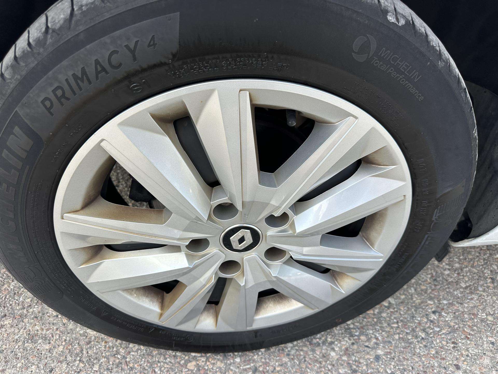 Renault Megane фото 8