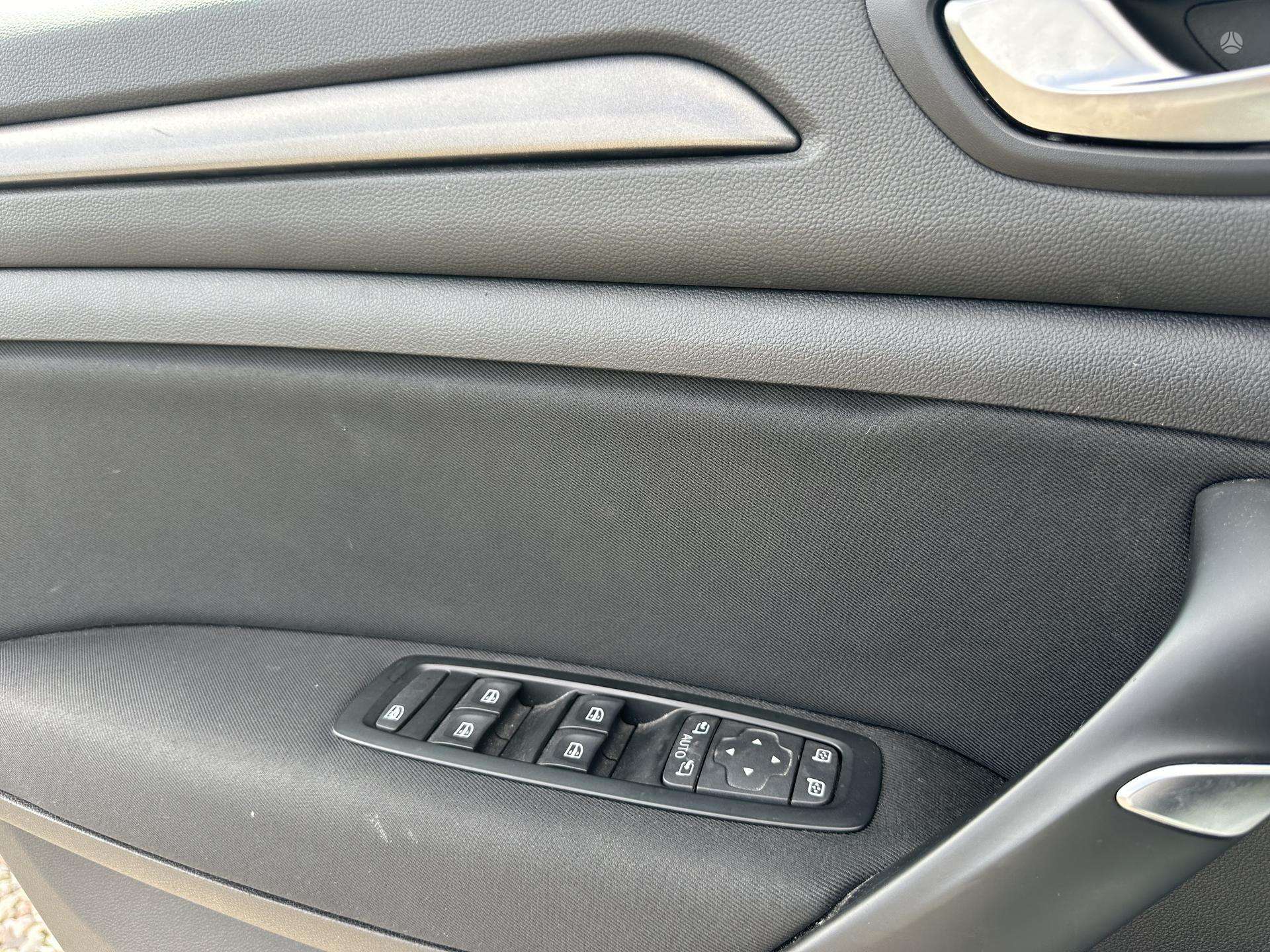 Renault Megane фото 11