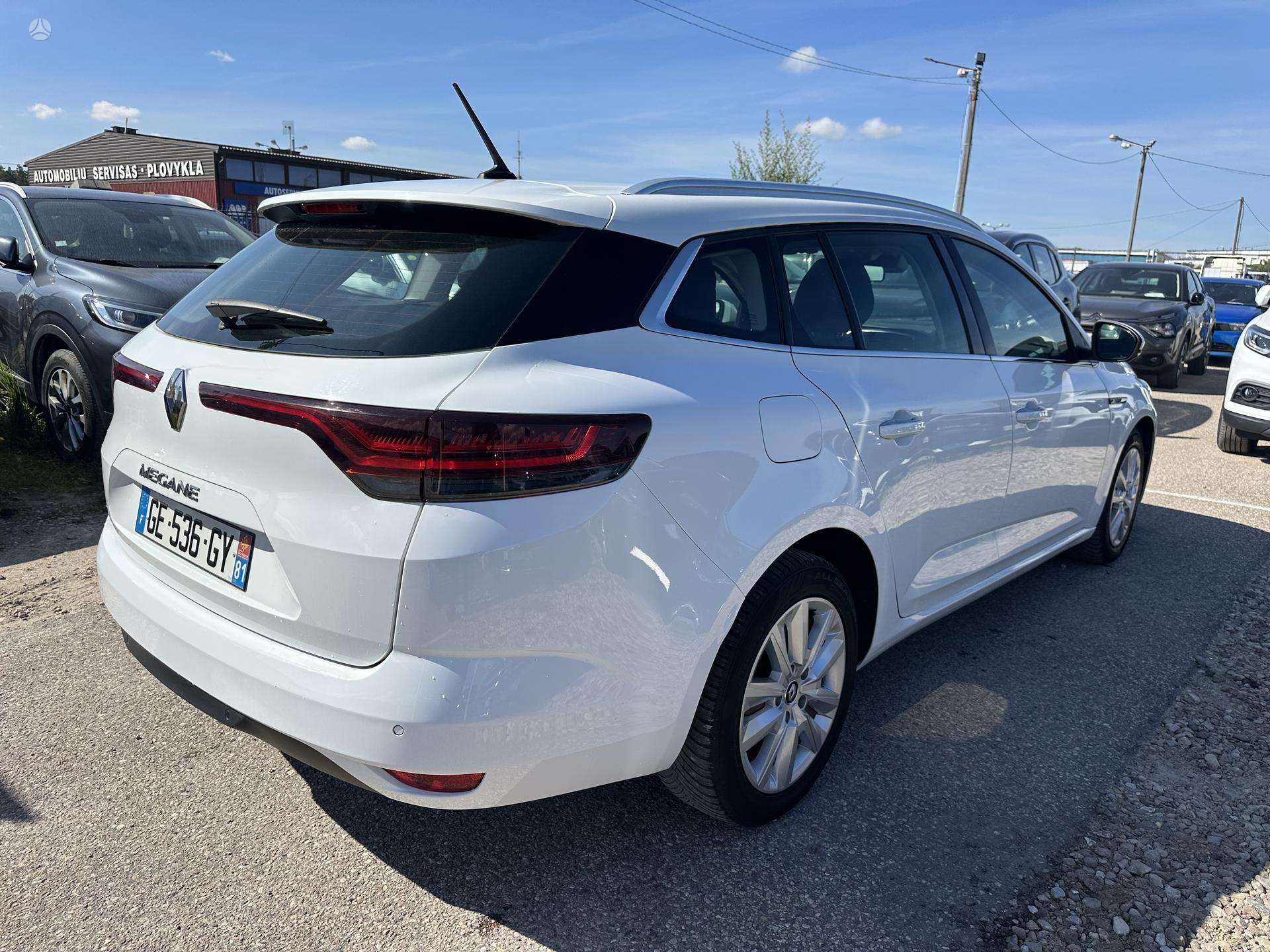 Renault Megane фото 6