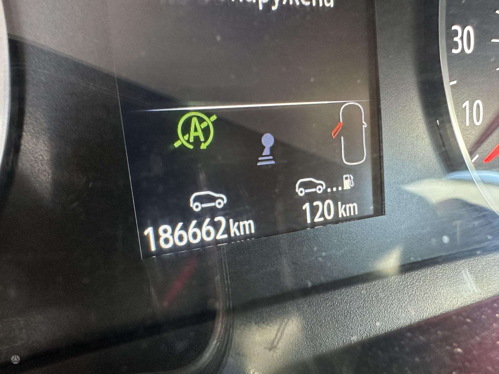 Renault Megane фото 13