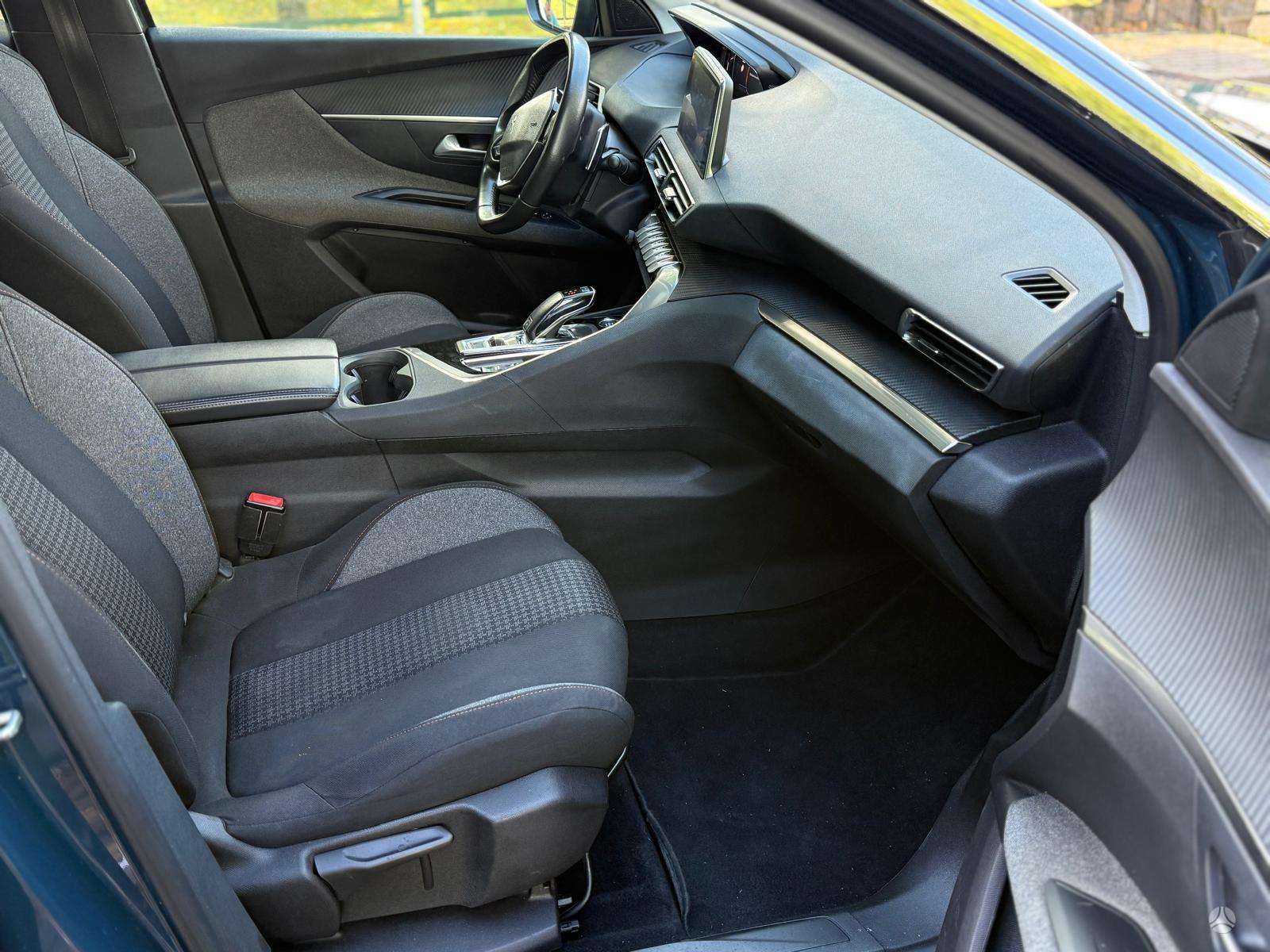 Peugeot 3008 фото 8