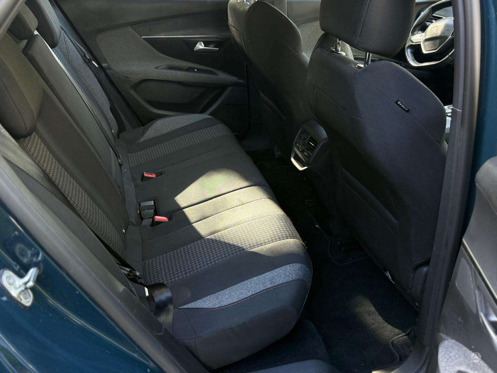 Peugeot 3008 фото 9