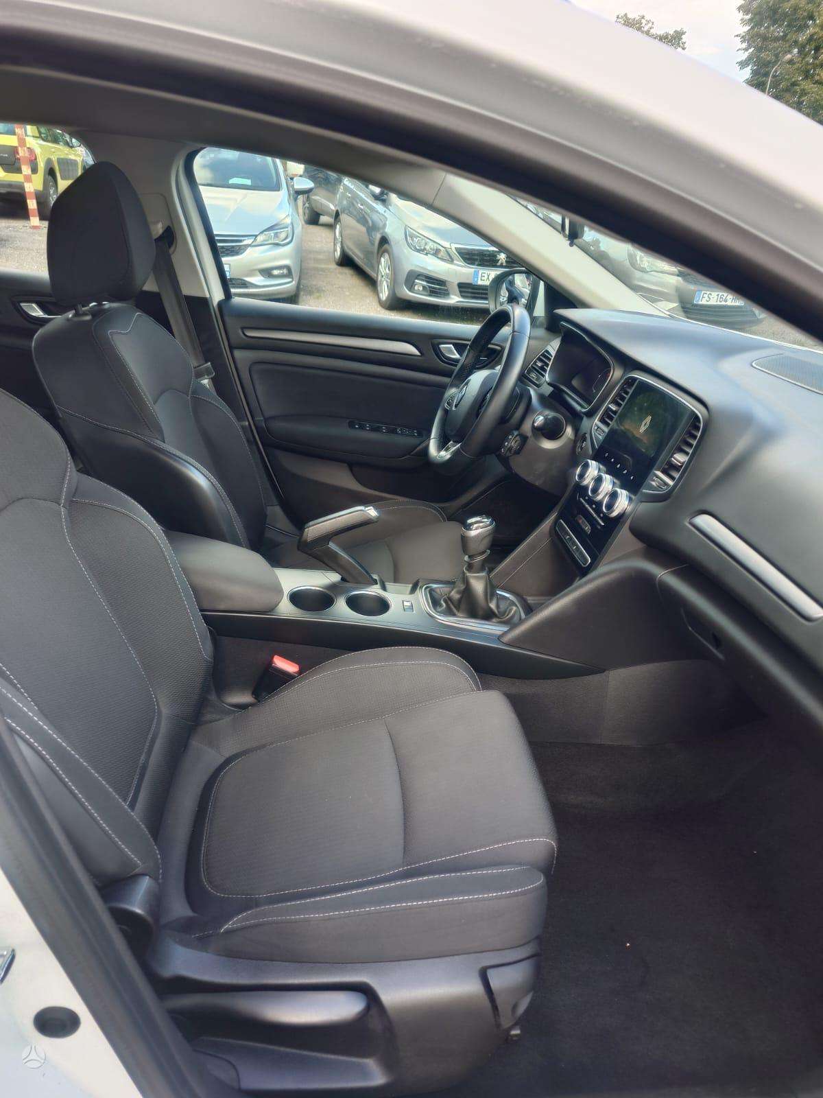 Renault Megane фото 14