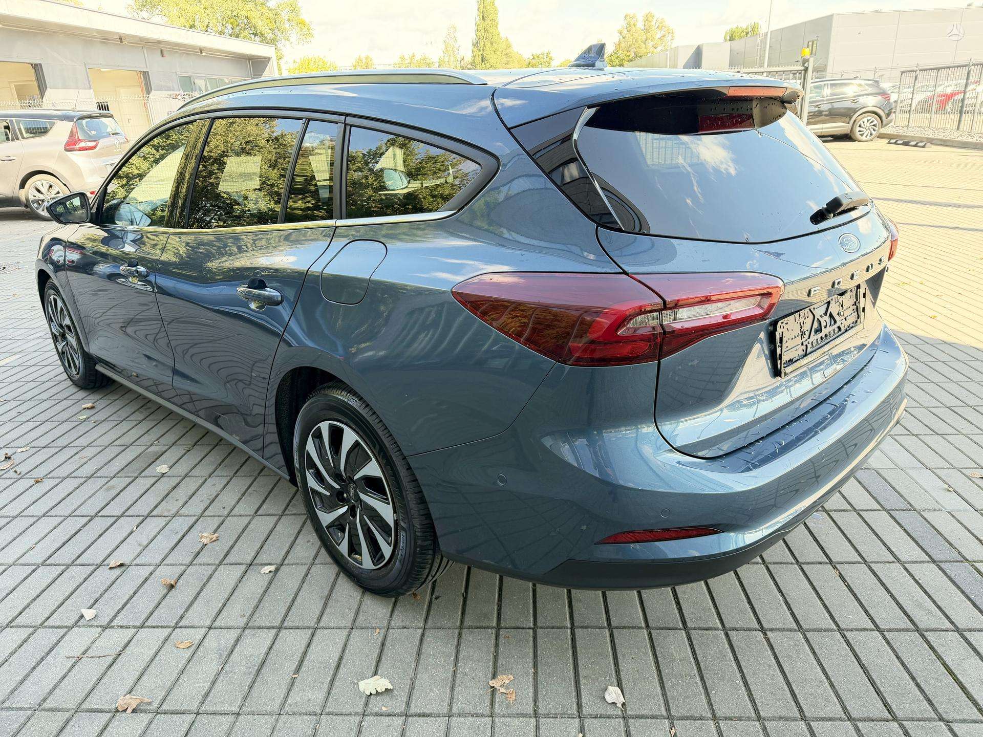 Ford Focus фото 4