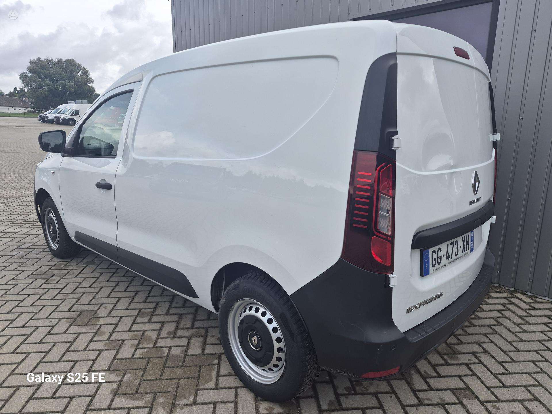 Renault Express фото 6