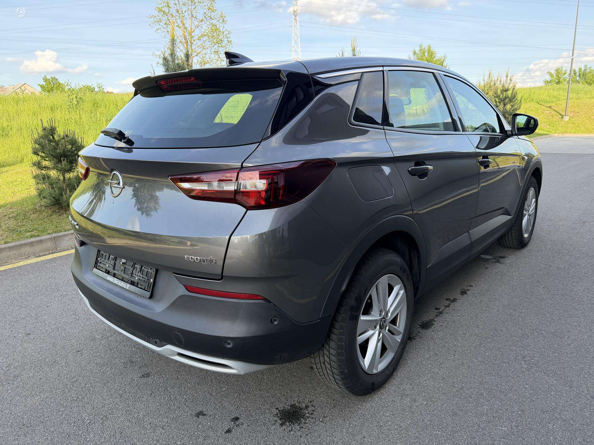 Opel Grandland X фото 6